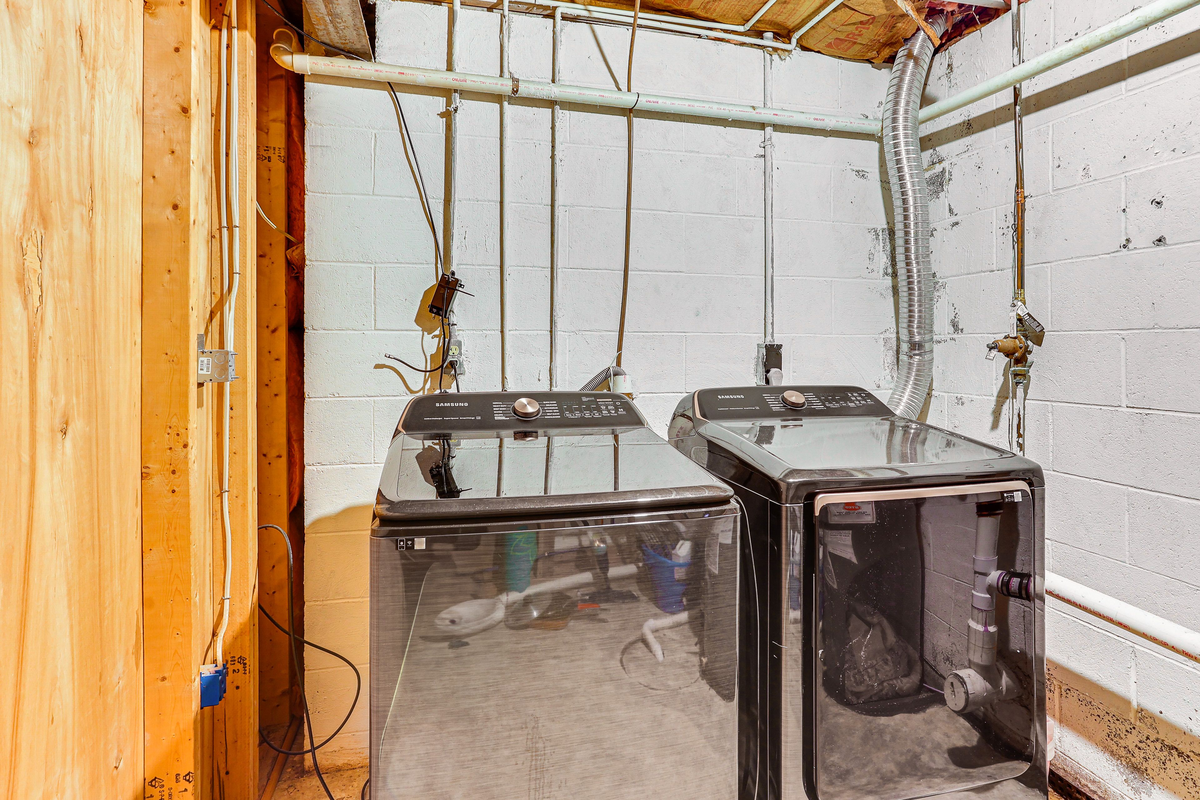 Washer & Dryer