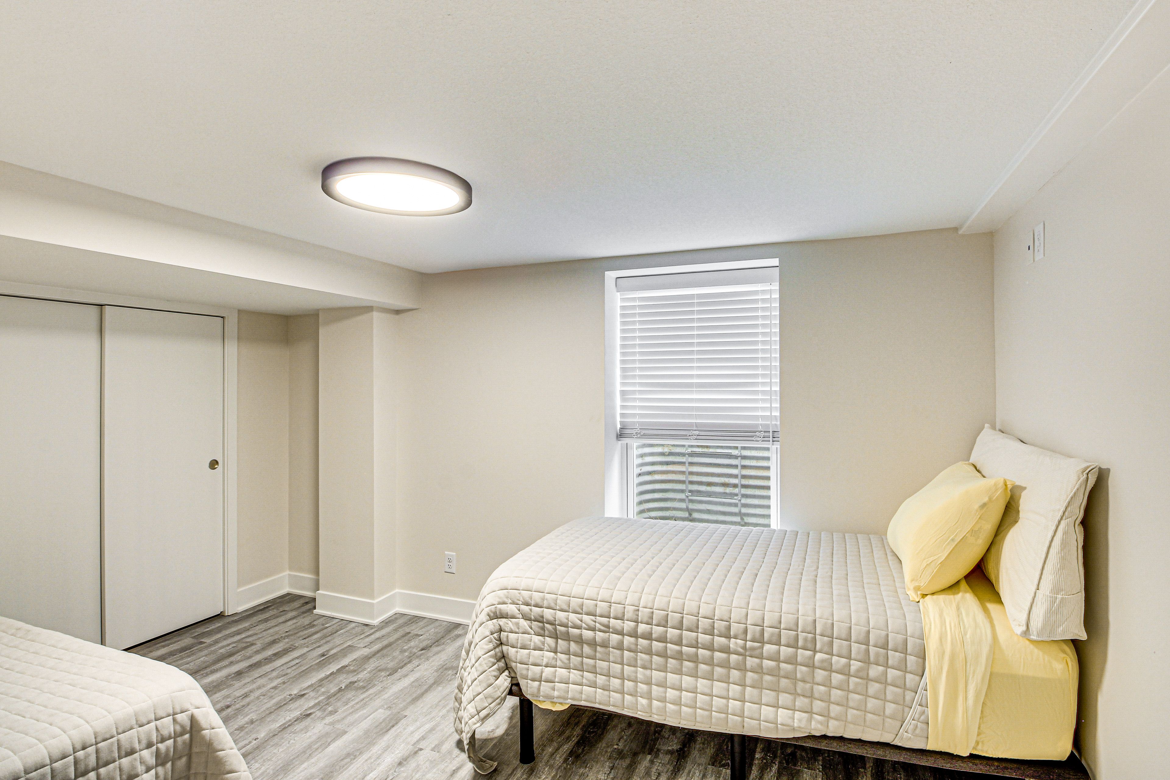Bedroom 5 | 2 Twin Beds | Basement