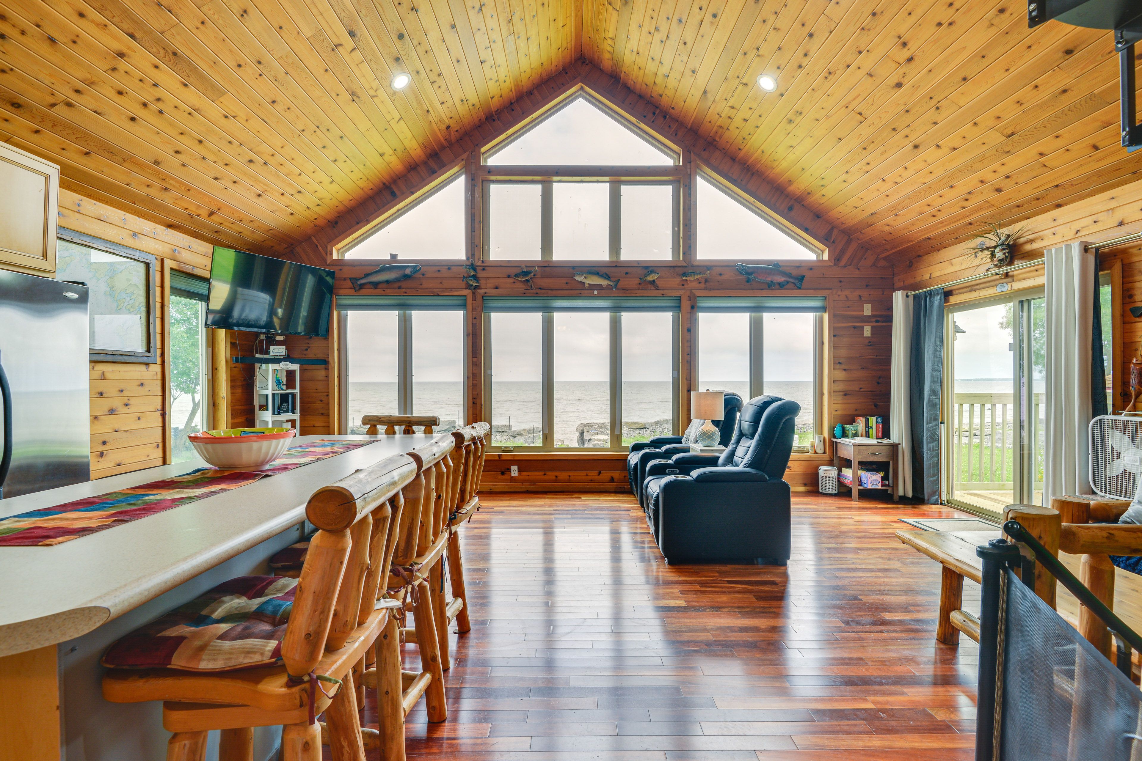 Living Room | Smart TV | Lakefront Views