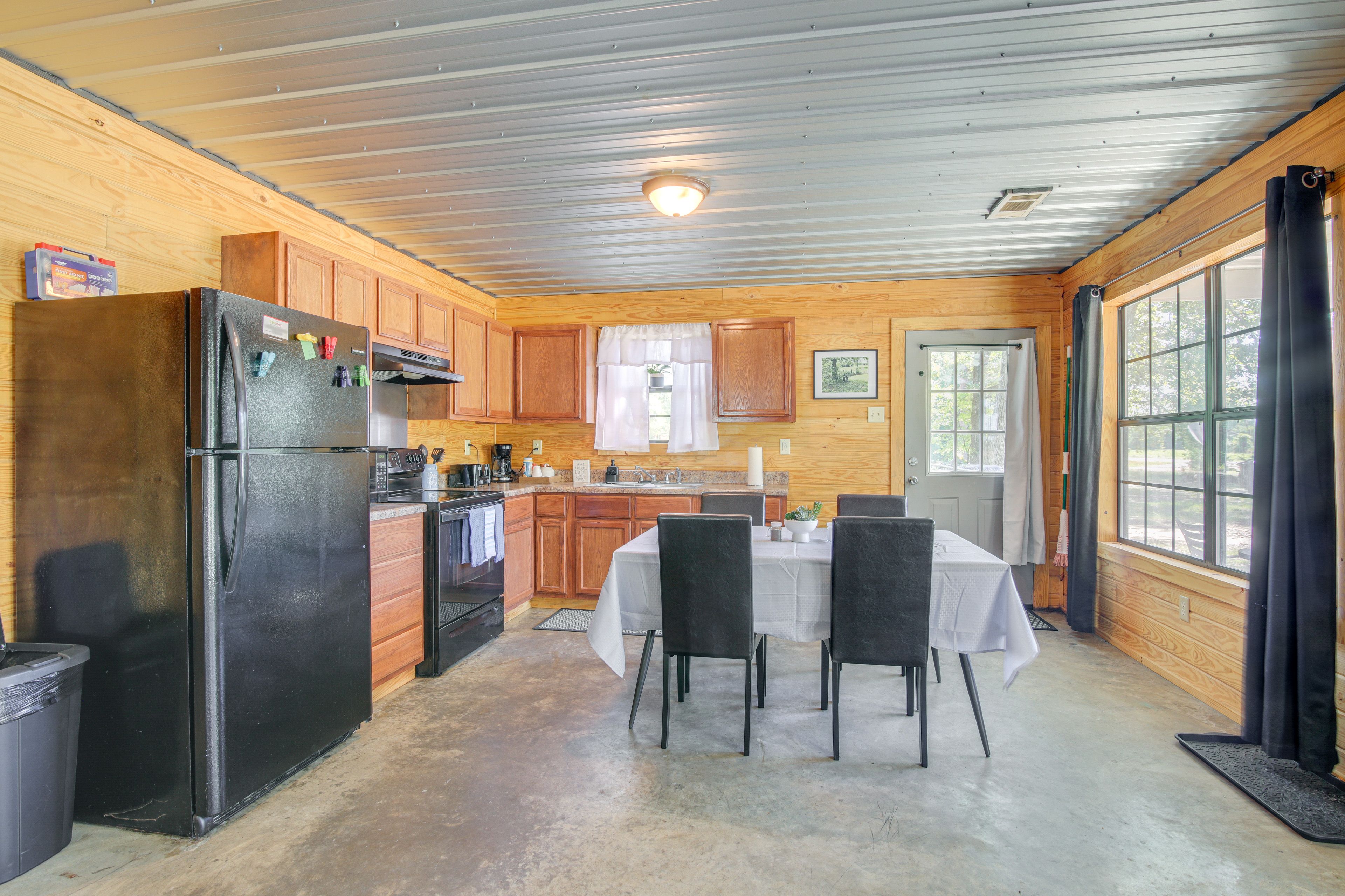 Dining Area/Kitchen | Drip Coffee Maker | Cooking Basics | Toaster