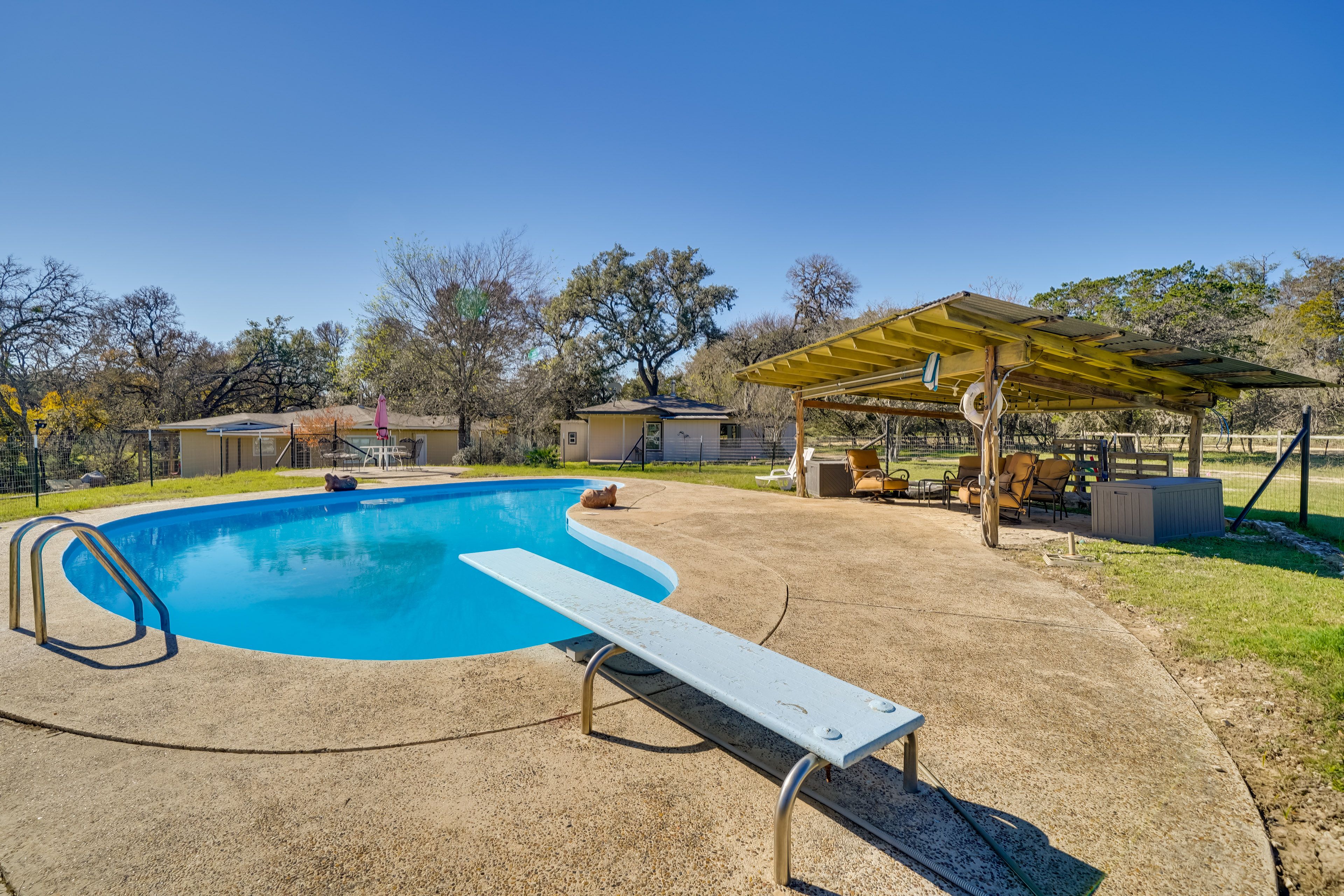 Shared Pool & Cabana