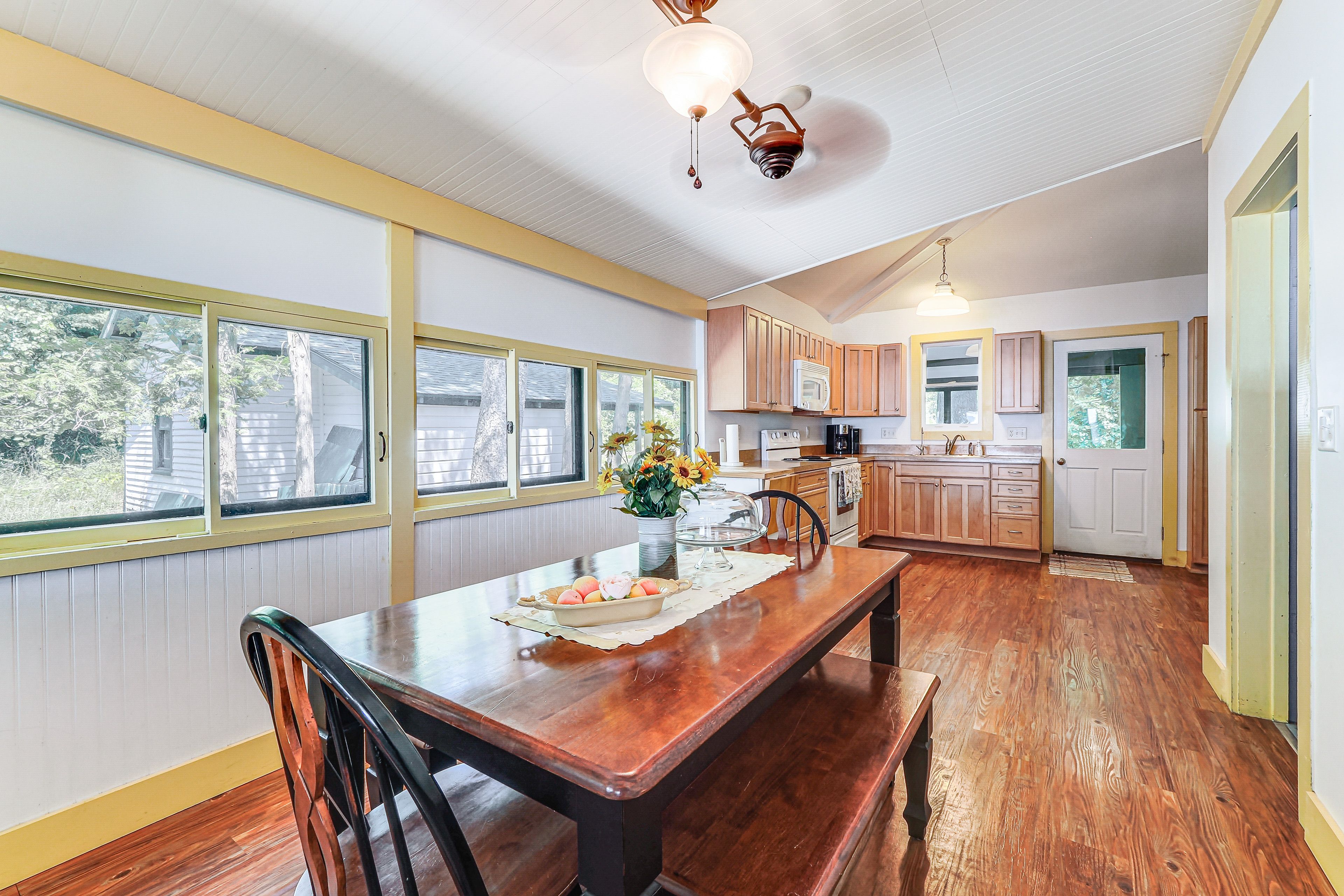 Dining Area | 1st Floor | Dishware & Flatware Provided