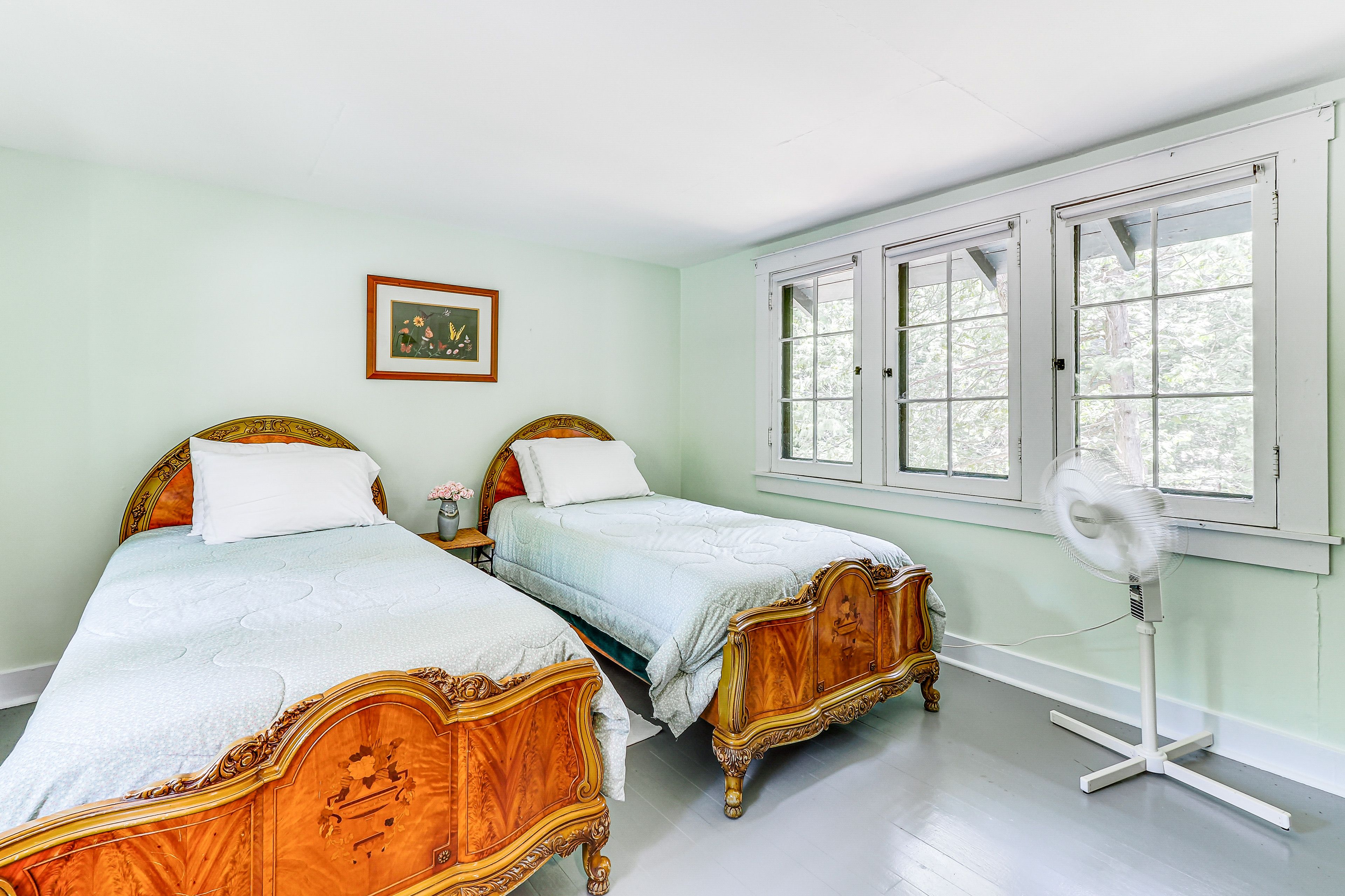 Bedroom 2 | 2nd Floor | 2 Twin Beds