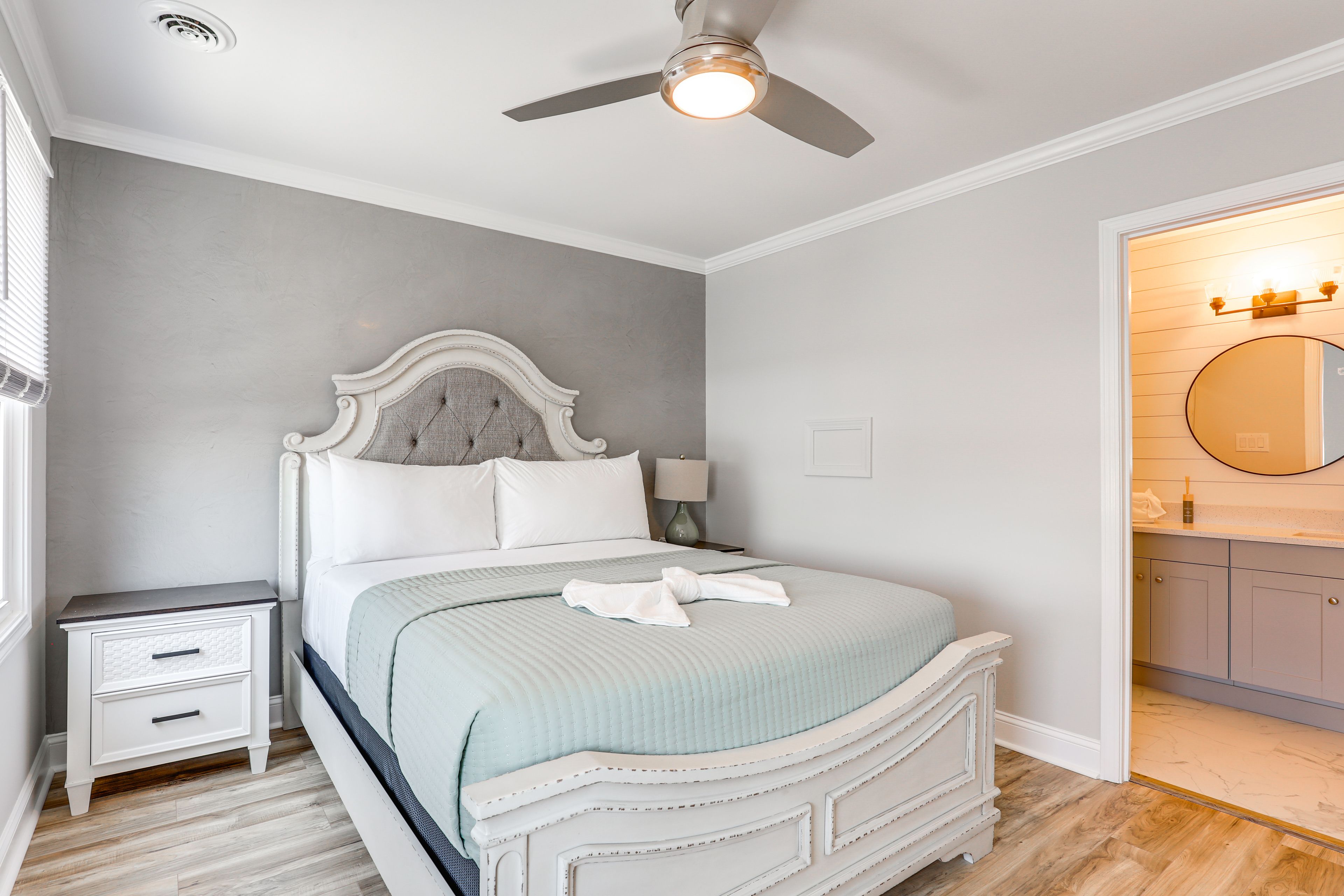 Bedroom 2 | Queen Bed | 3rd Floor