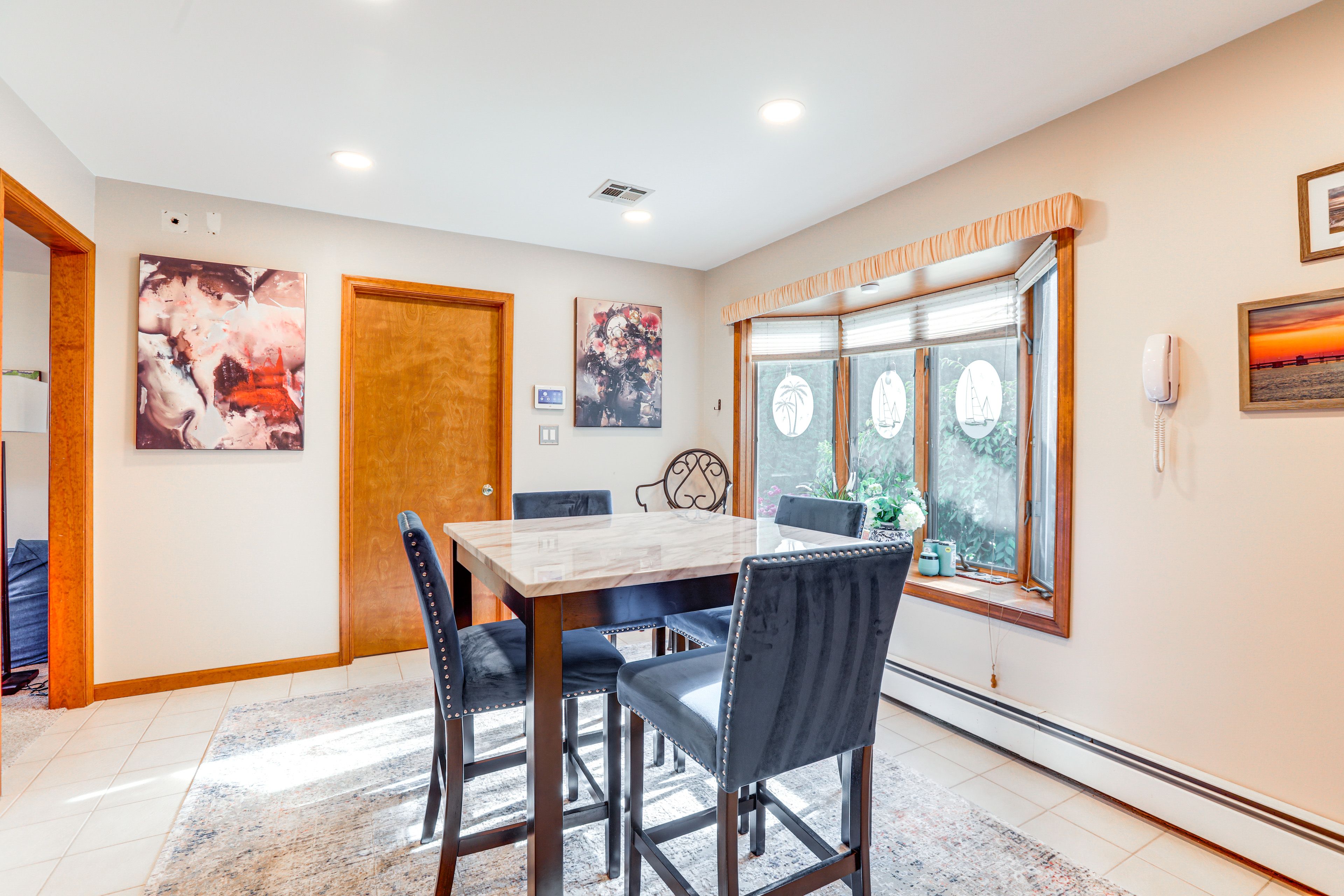 Dining Area | 2-Story Property