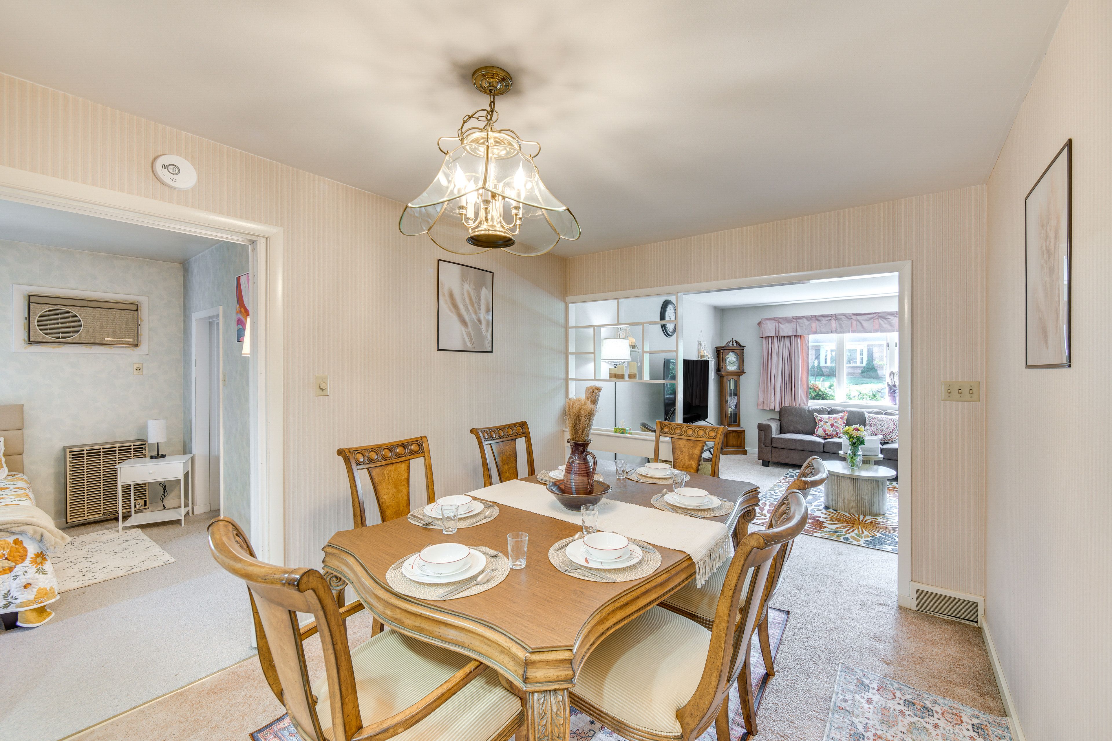 Dining Area | 1st Floor | Dishware/Flatware | Trash Bags/Paper Towels