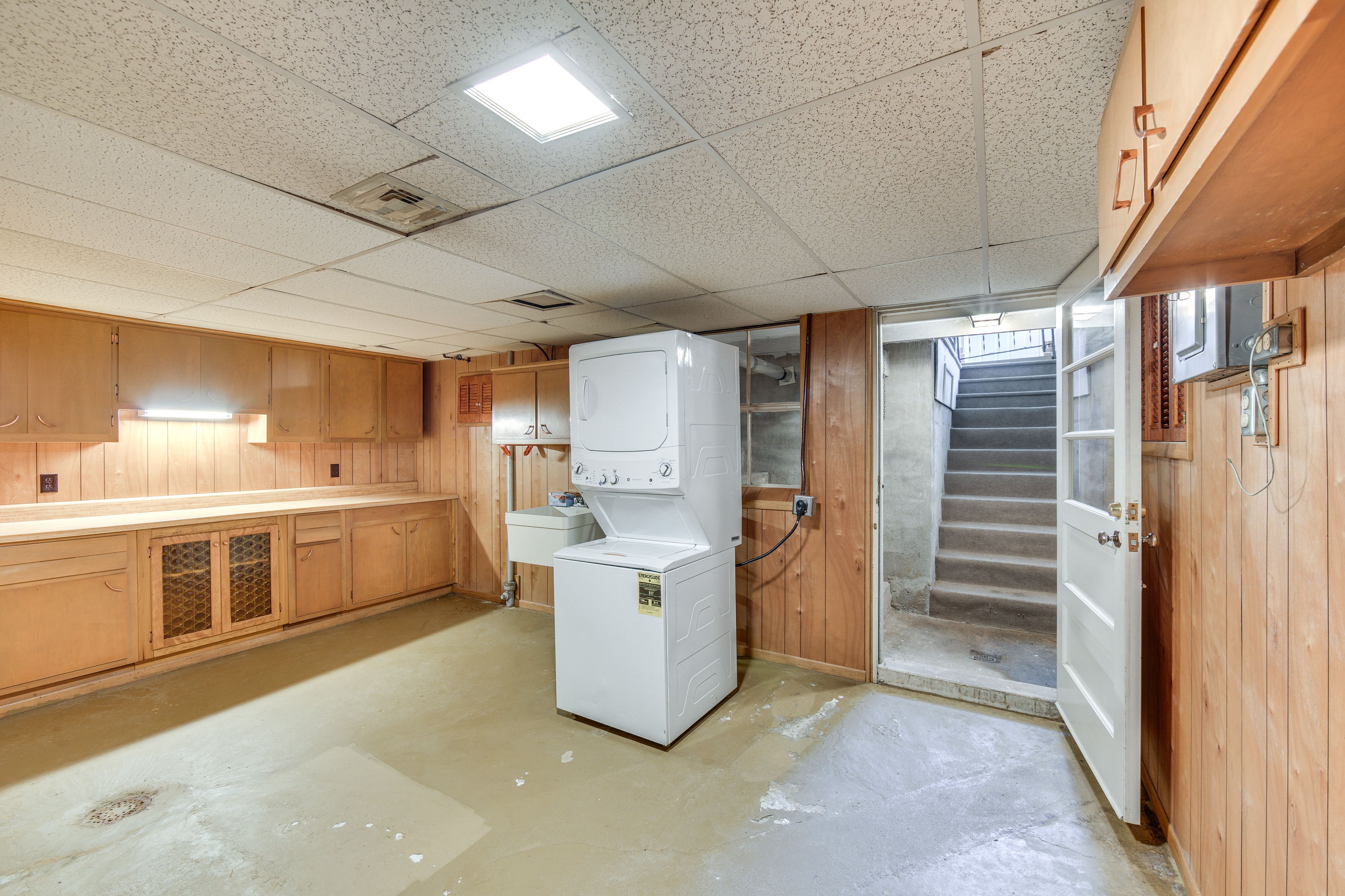 Laundry Area | Basement | Washer/Dryer | Laundry Detergent | Iron/Board