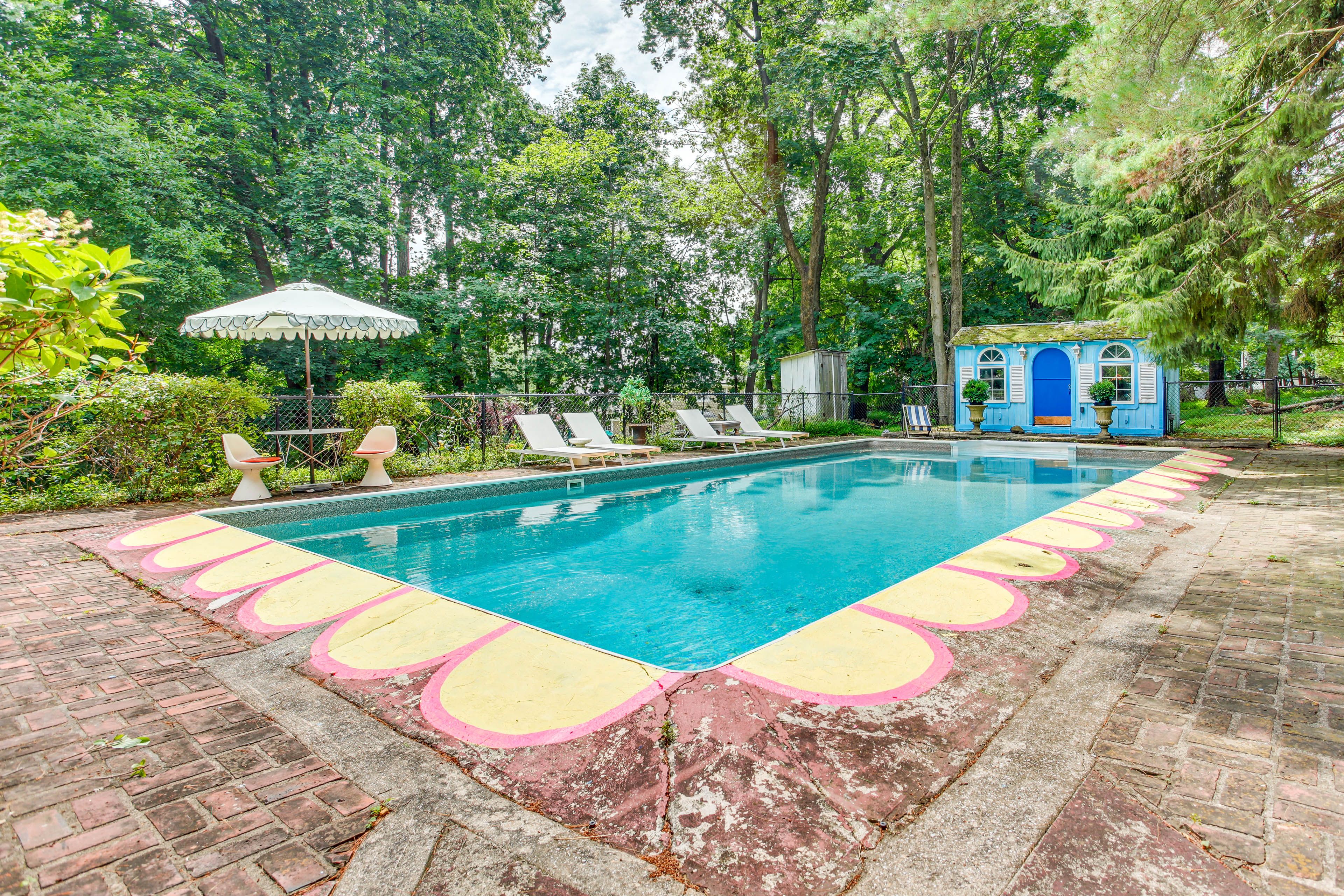 Private Pool | 4-Acre Property
