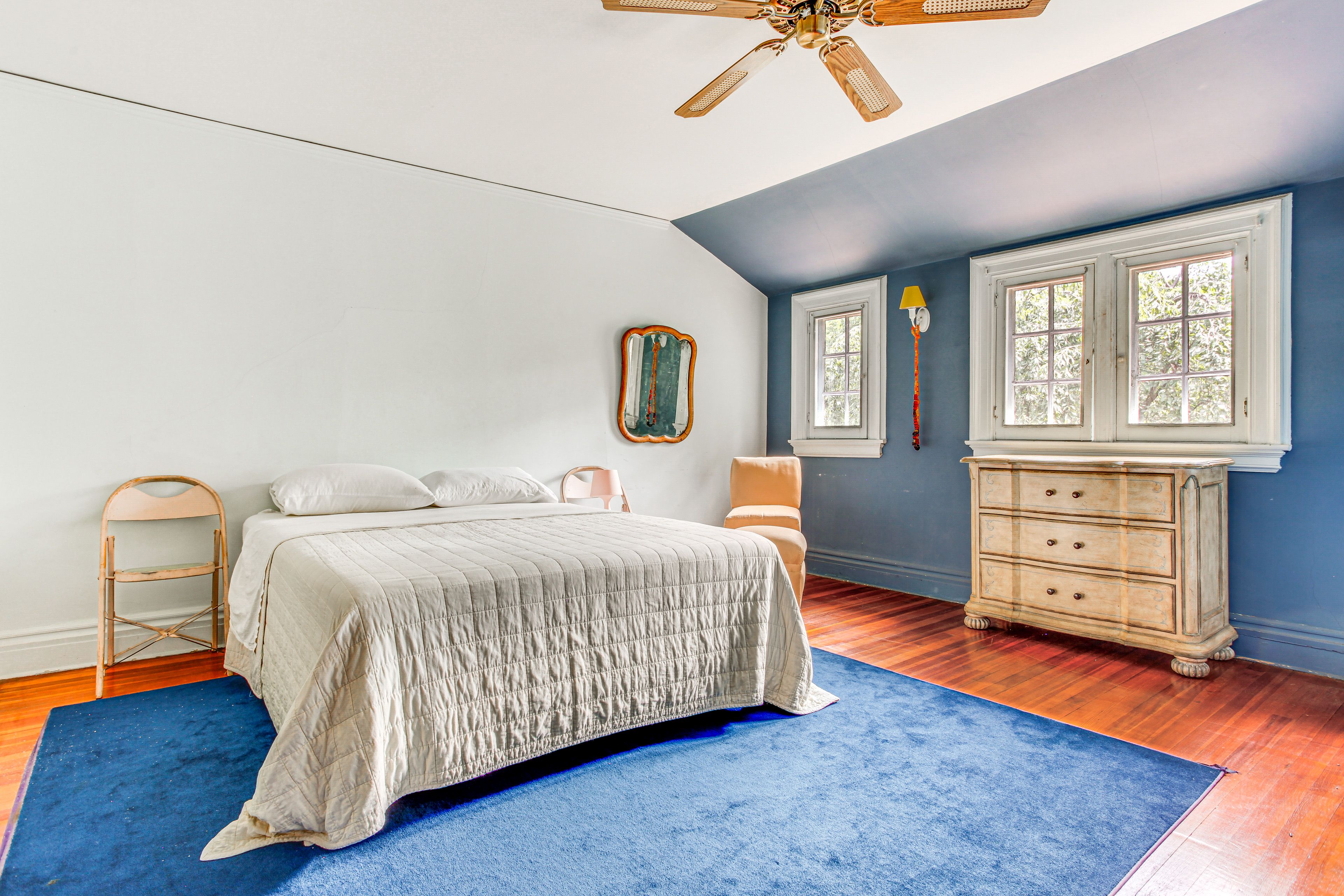 Bedroom 6 | Queen Bed | 3rd Floor