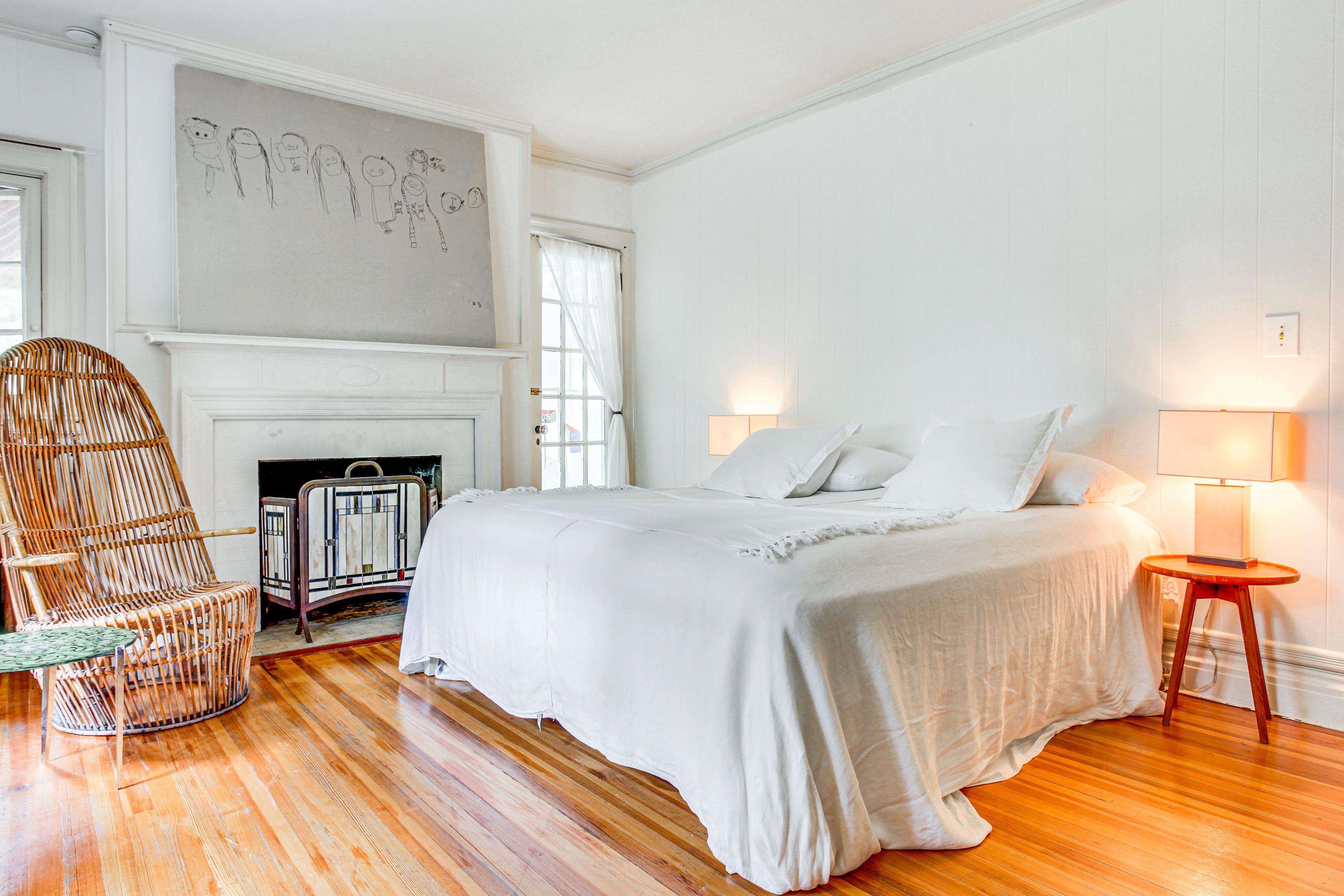 Bedroom 2 | Queen Bed | En-Suite Bathroom | 2nd Floor