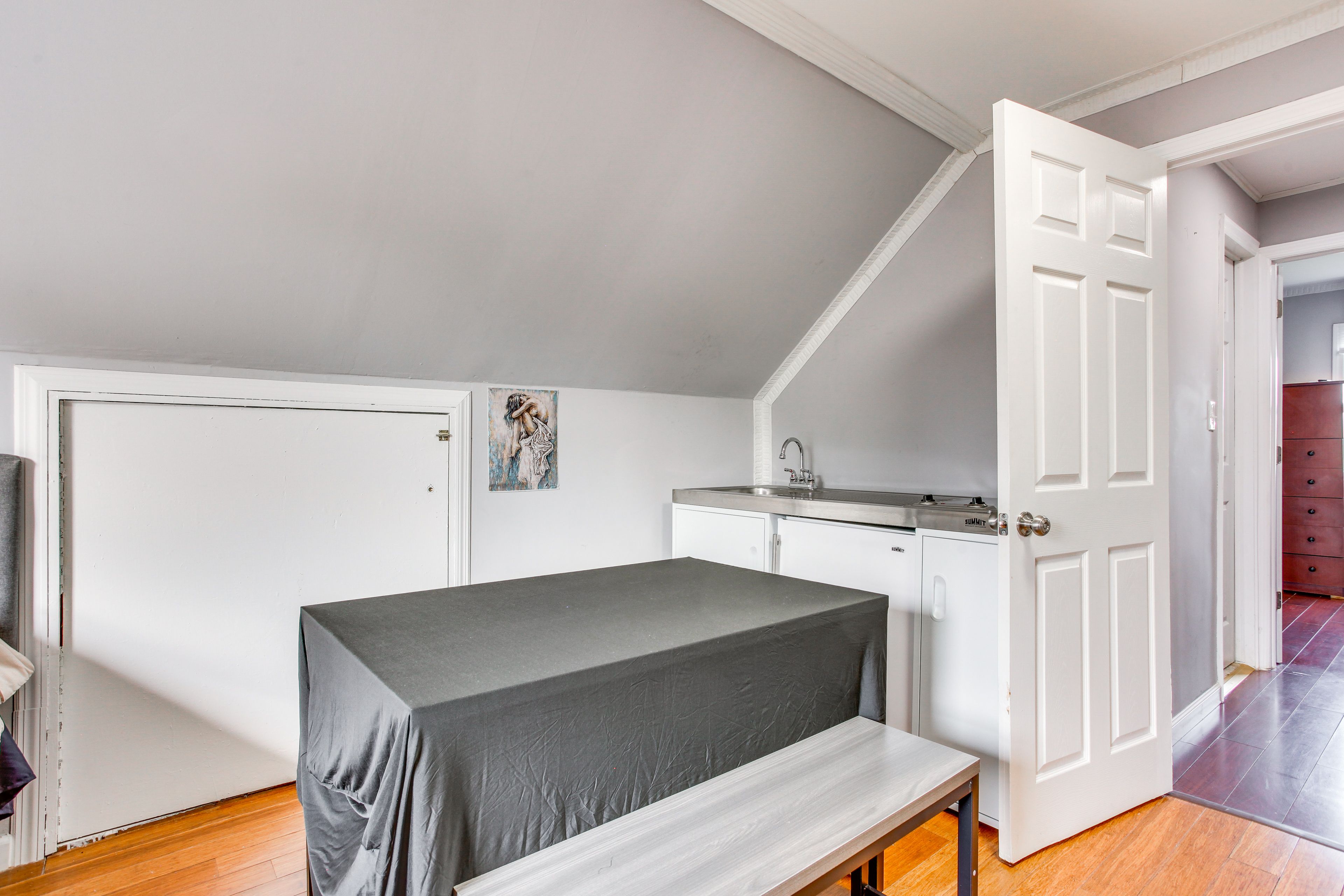Bedroom 1 | Kitchenette | Dining Table | Cooking Basics | Dishware & Flatware
