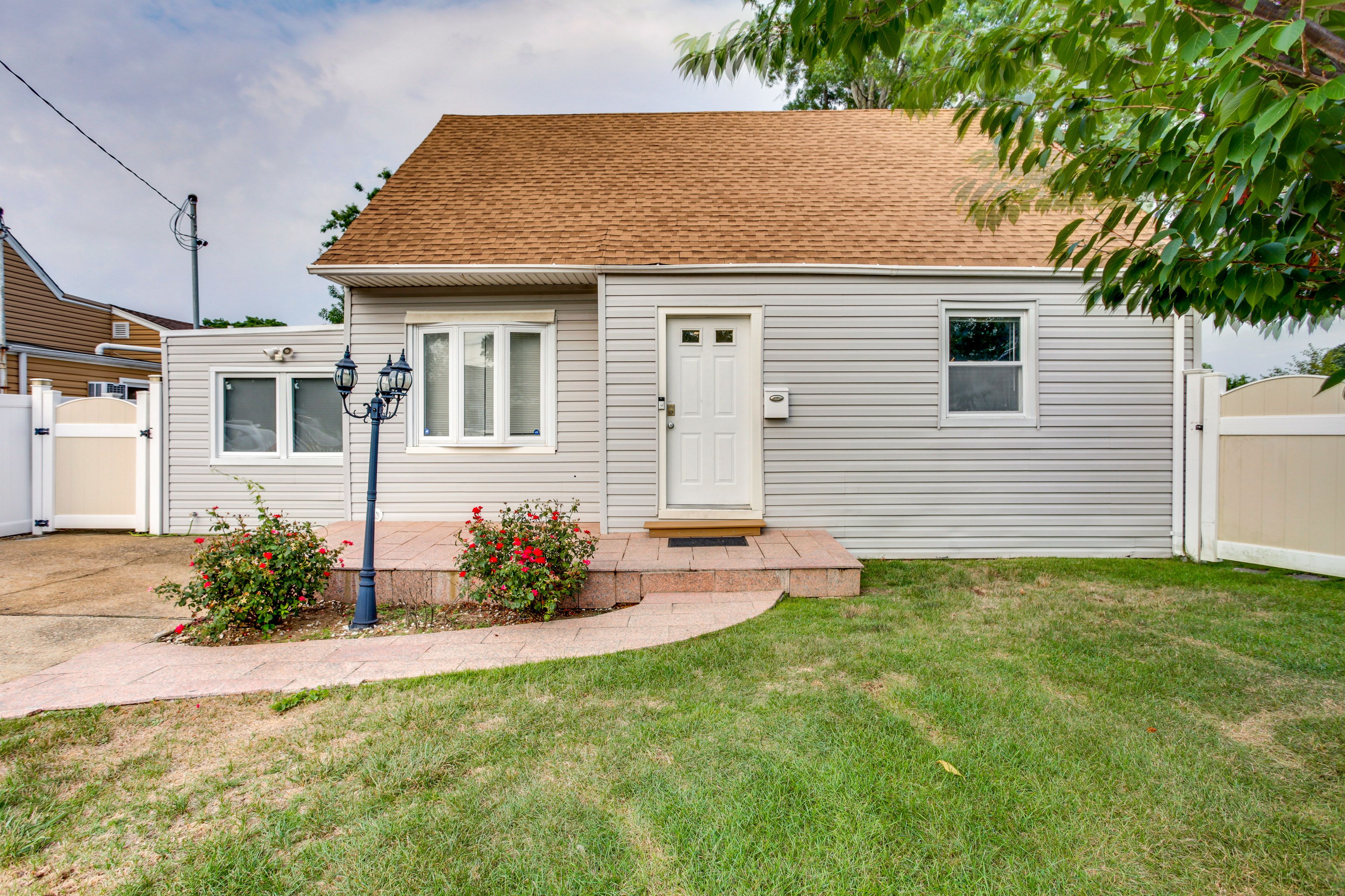 Duplex Building Exterior | Free Street Parking