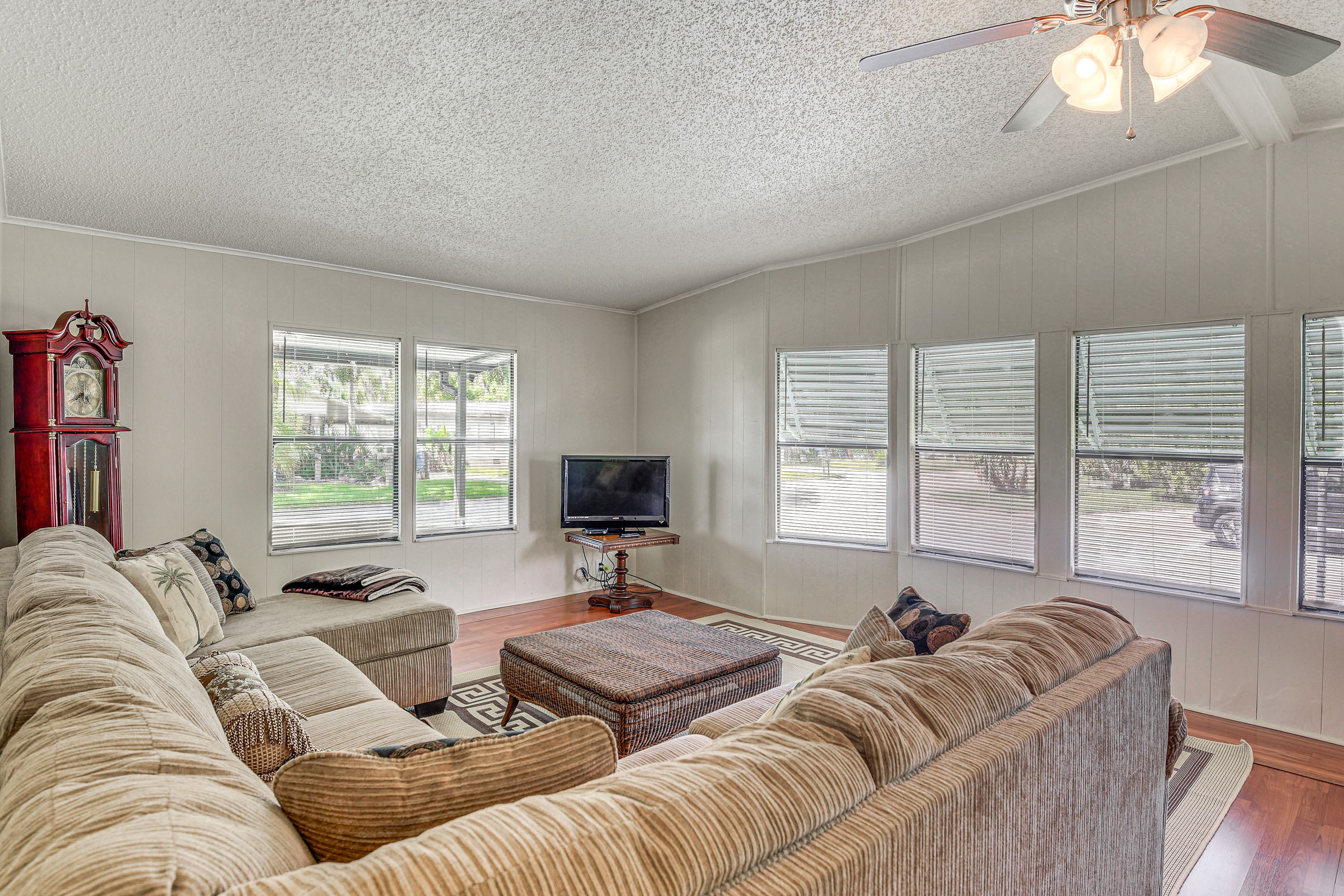 Living Room | Single-Story Home | Flat-Screen TV | Queen Air Mattress