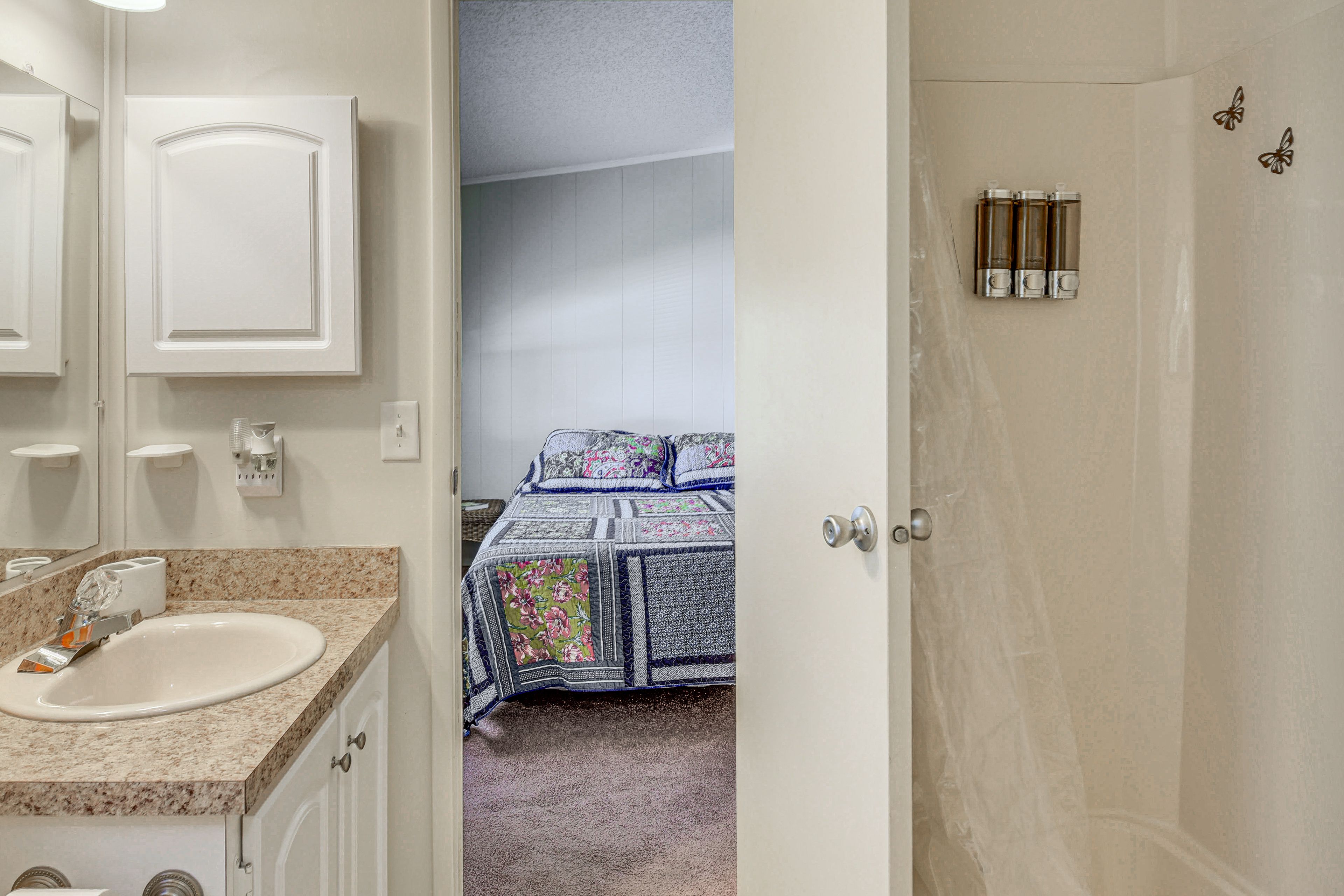En-Suite Bathroom