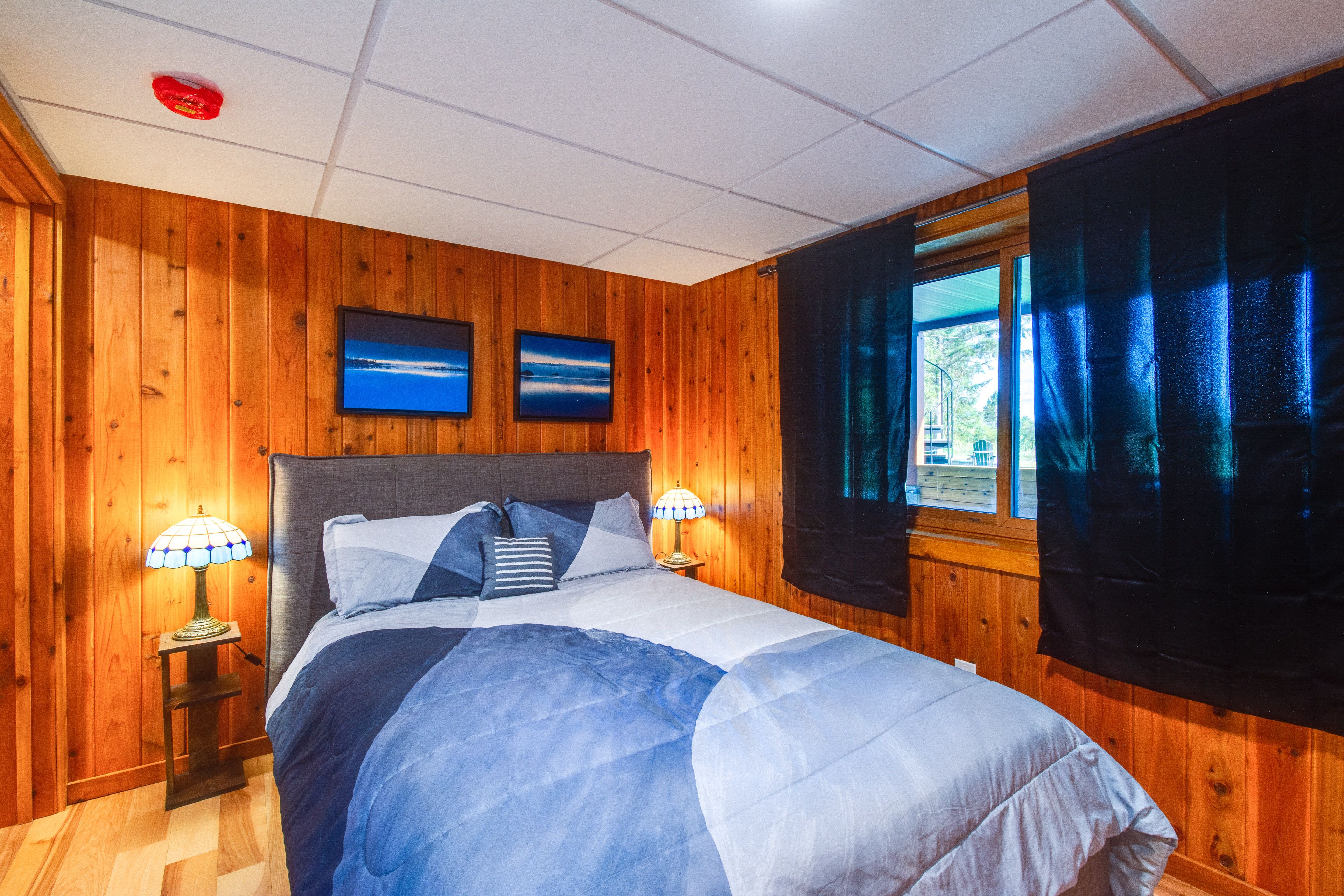 Bedroom 5 | Queen Bed | Lower Level