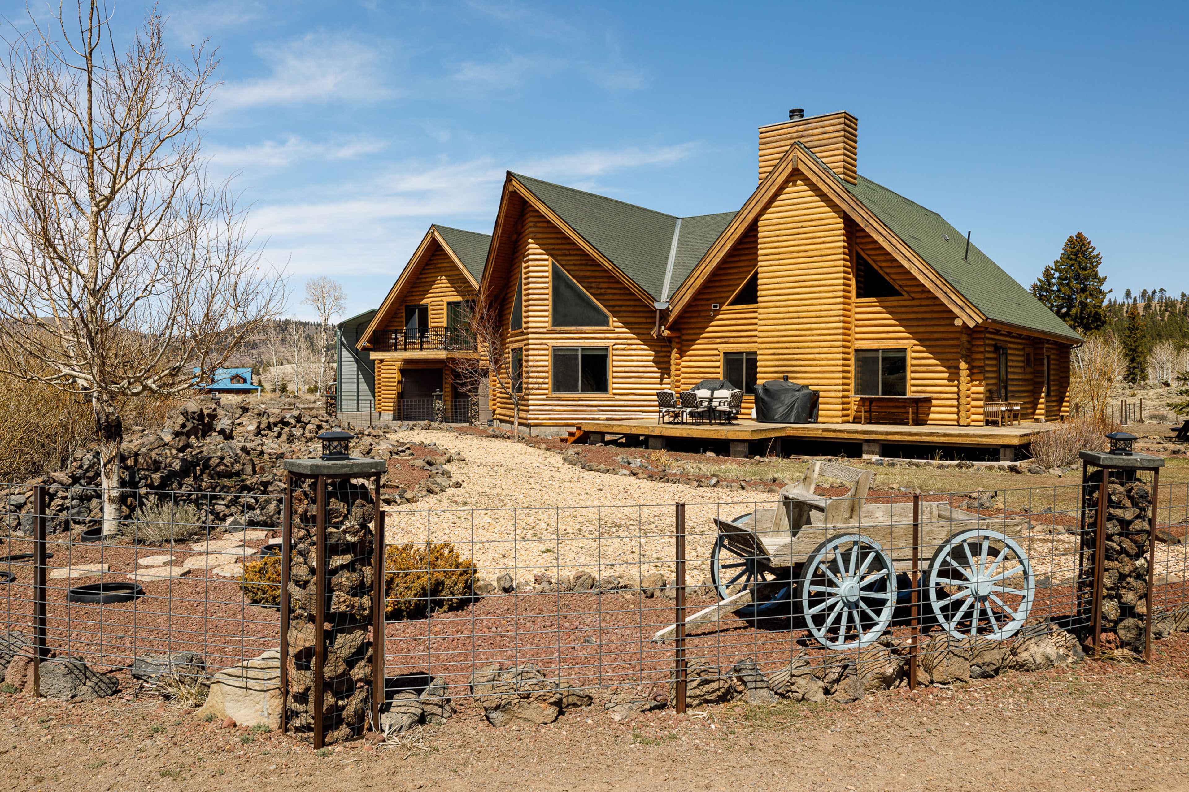 Exterior | Mtn Views | Parking for 10 Vehicles