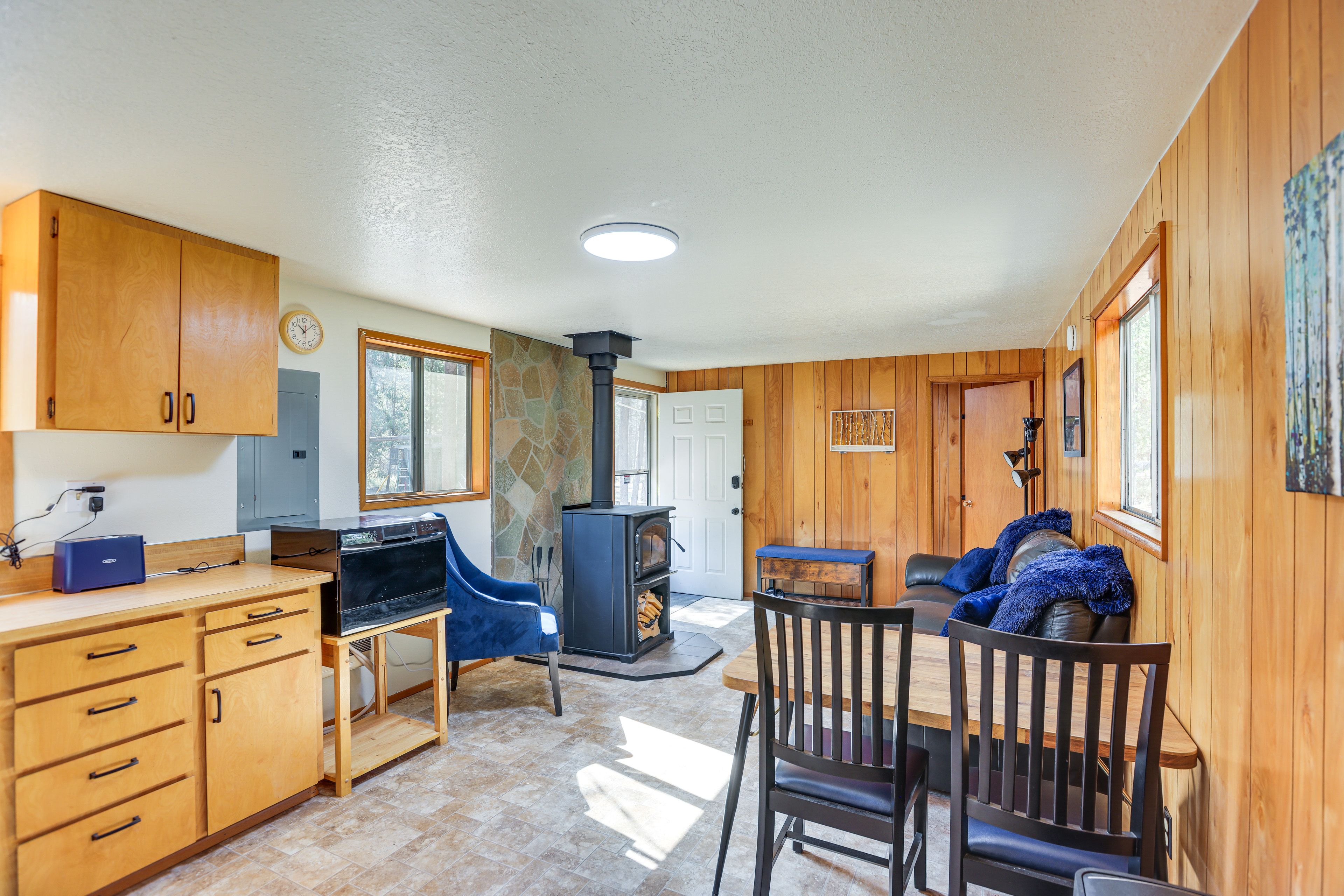 Cabin Interior | Dining Table | Wood-Burning Stove | Free WiFi