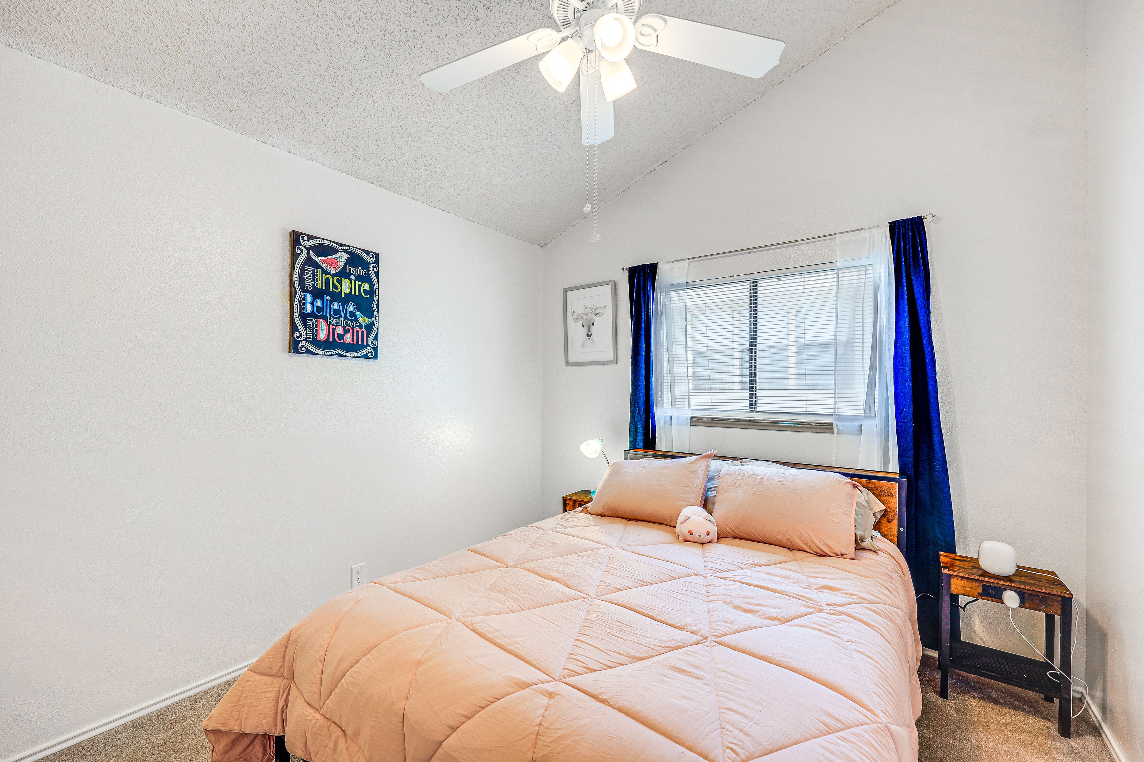 Bedroom 4 | Queen Bed | 2nd Floor