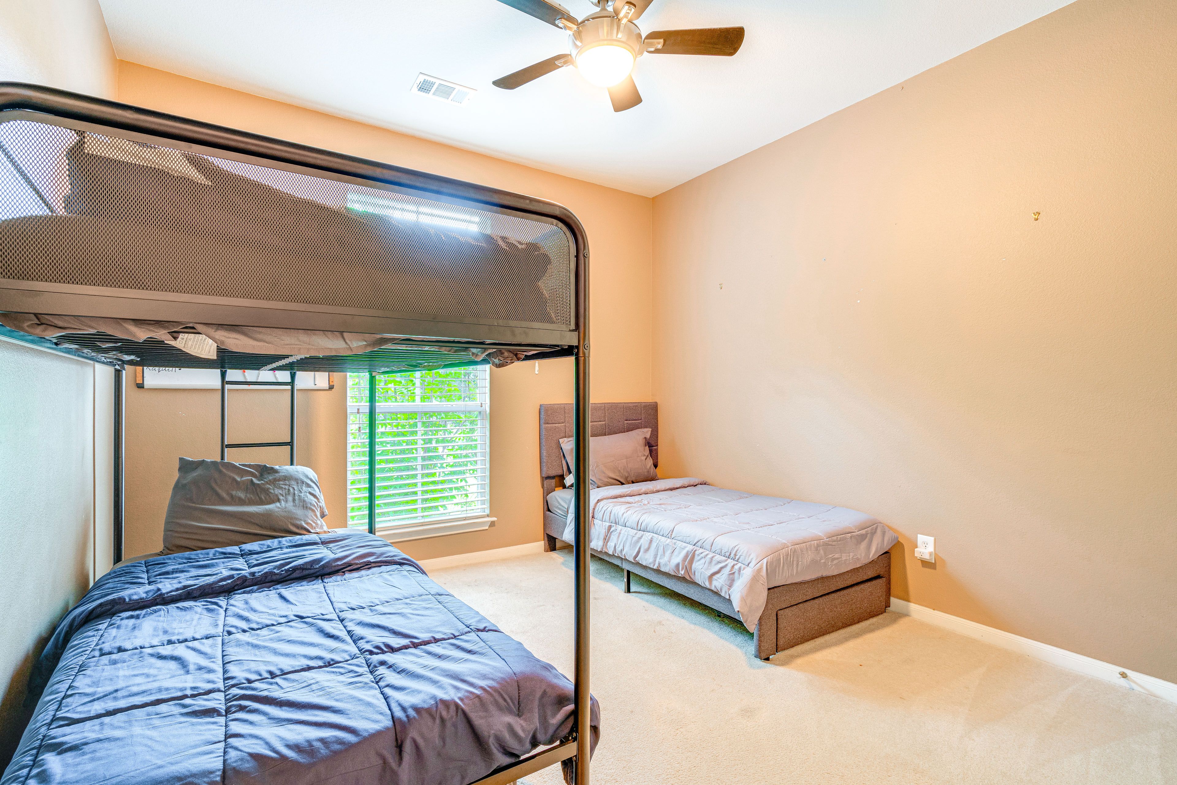 Bedroom 3 | Twin Bunk Bed | Twin Bed