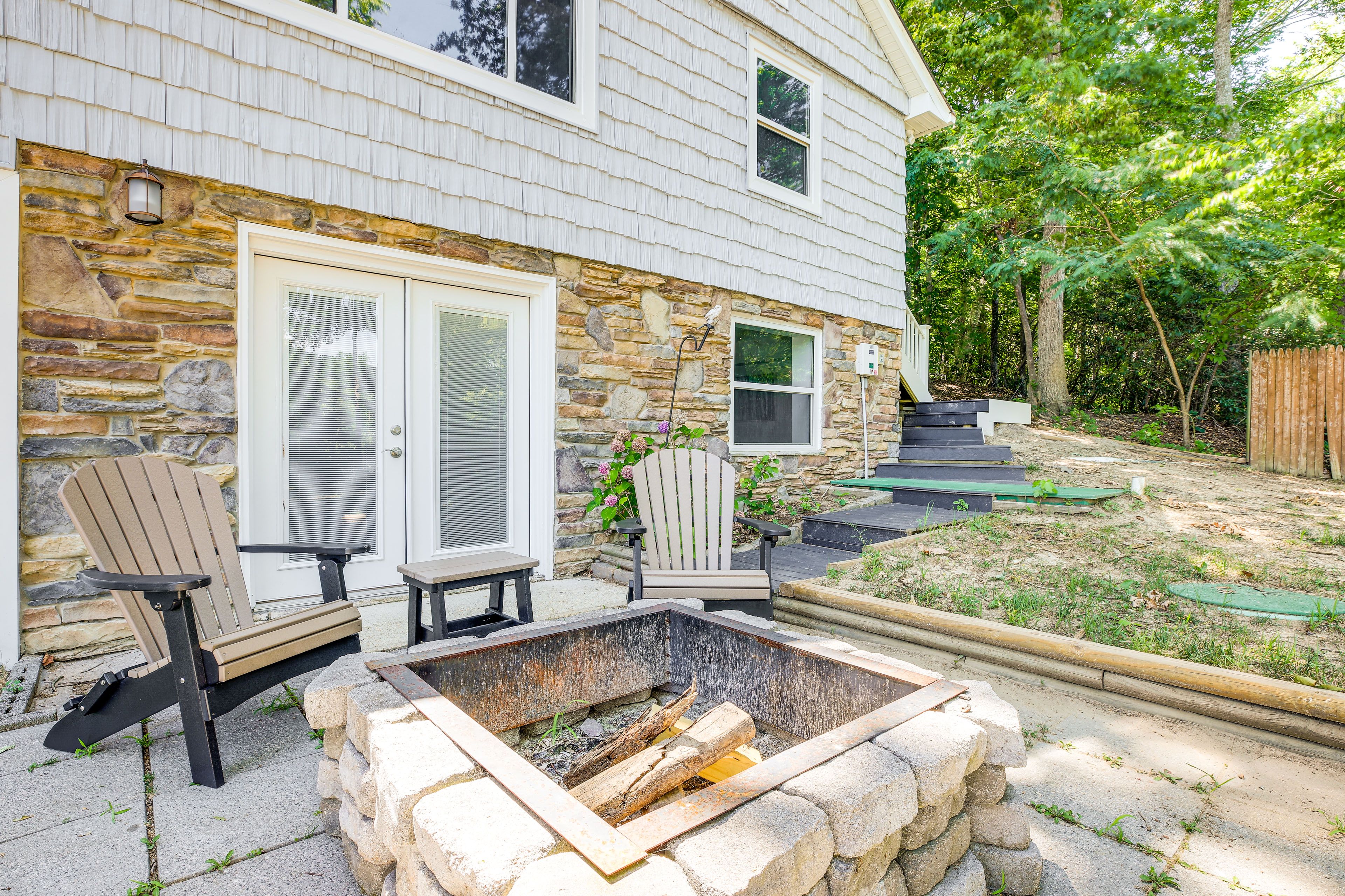 Patio | Fire Pit