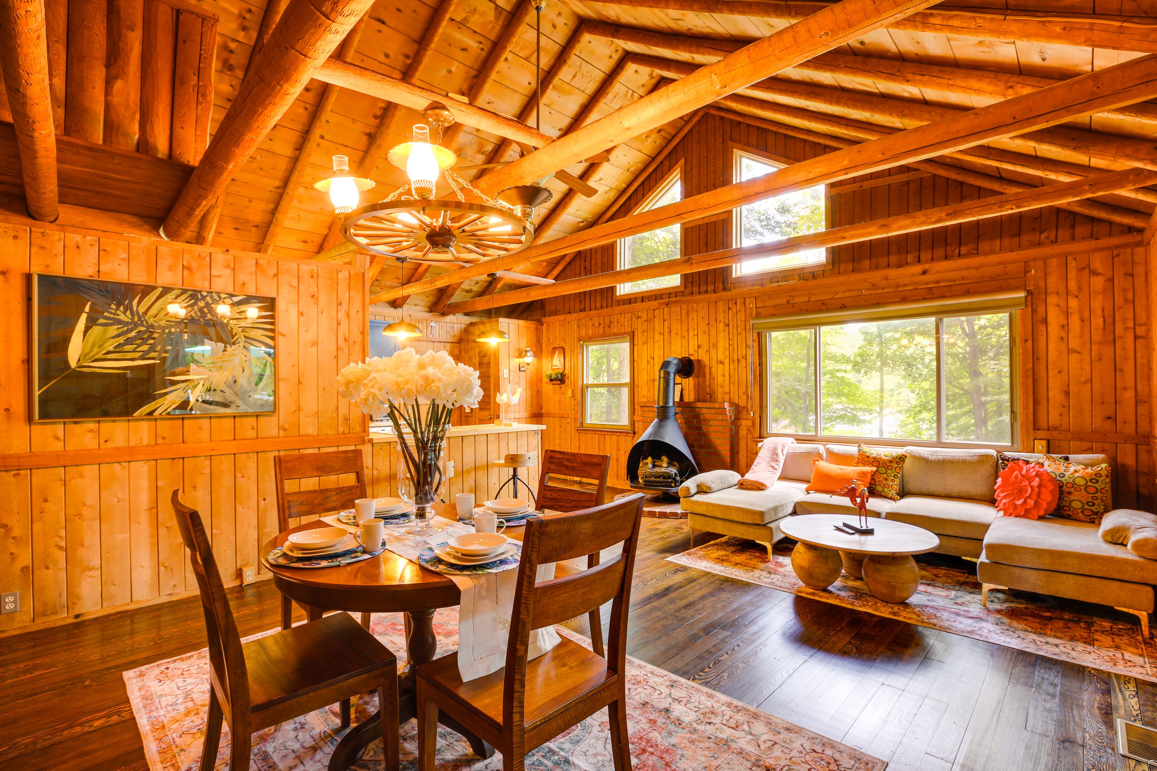Dining Area | Main Level