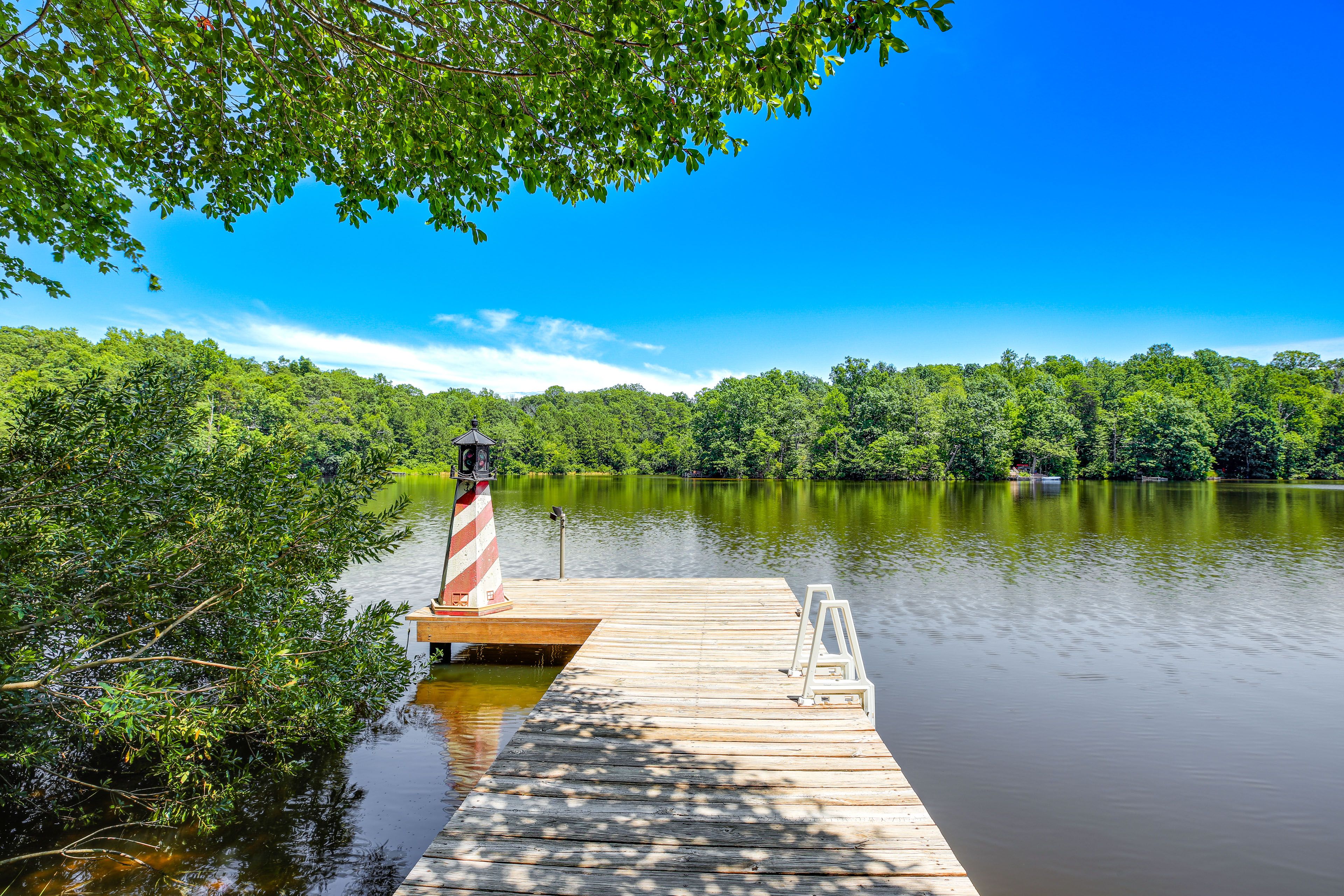 Lusby Vacation Rental | 2BR | 2BA | Stairs Required | 2,194 Sq Ft