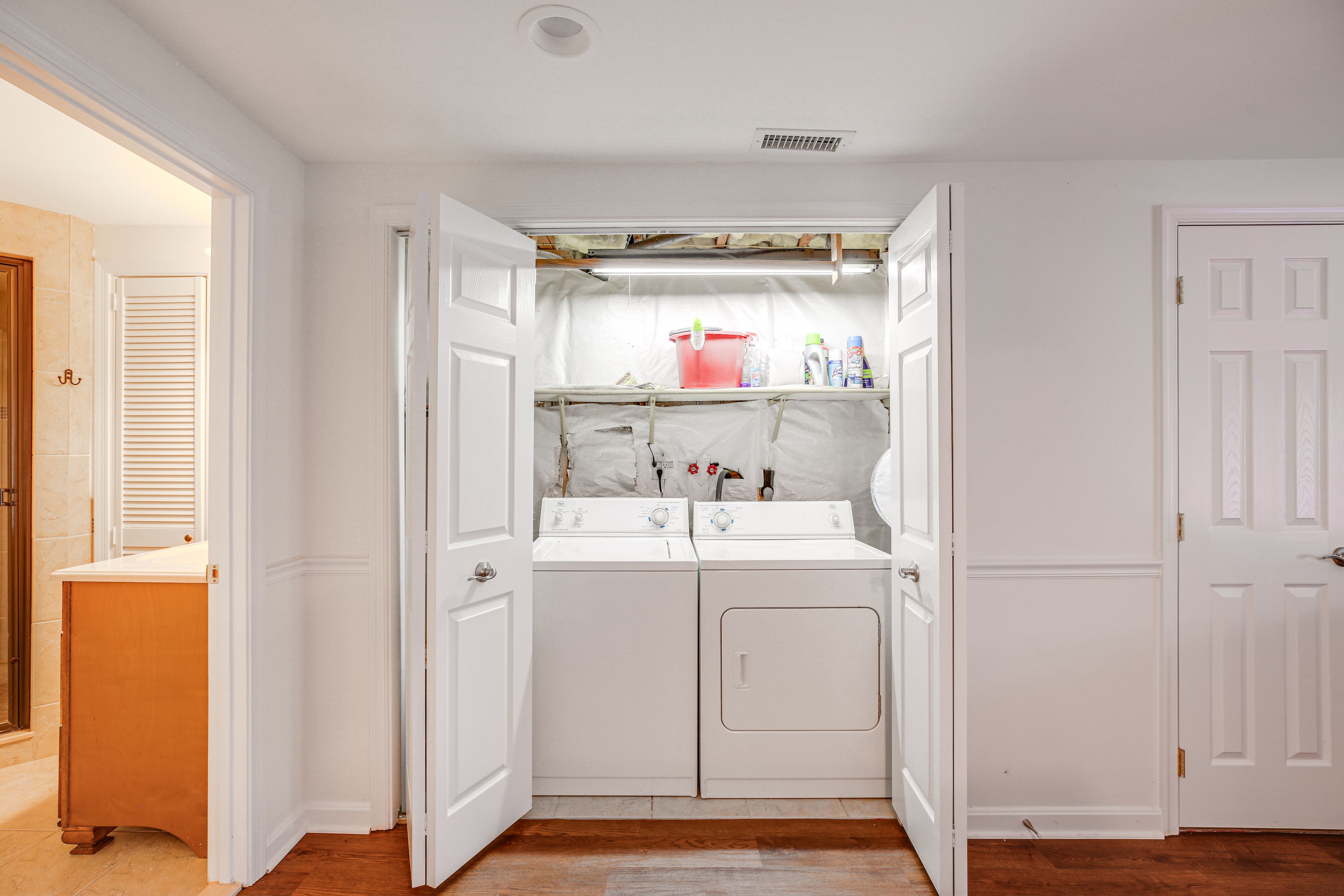 Washer & Dryer | Lower Level