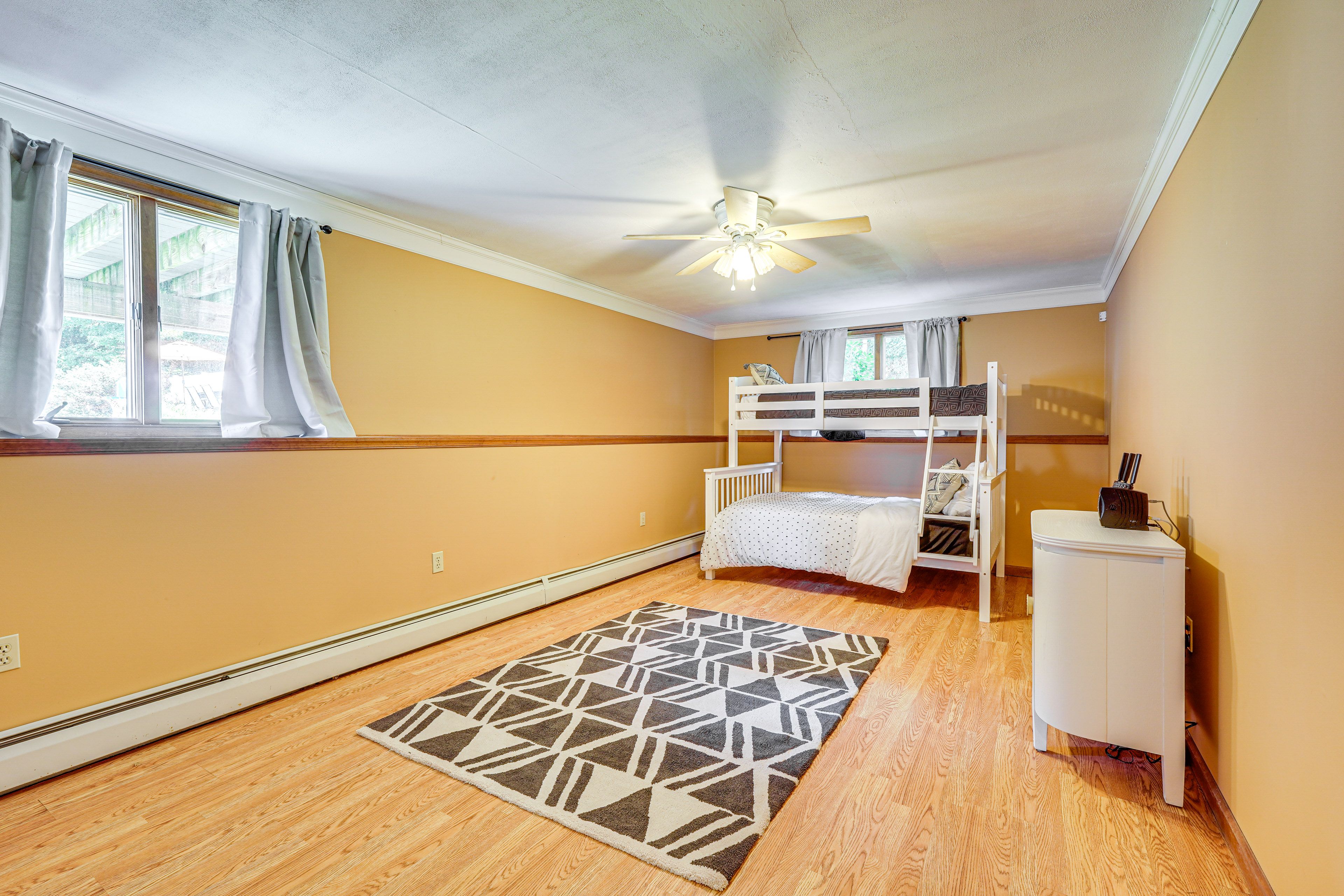 Basement | Twin/Full Bunk Bed | Basement Level