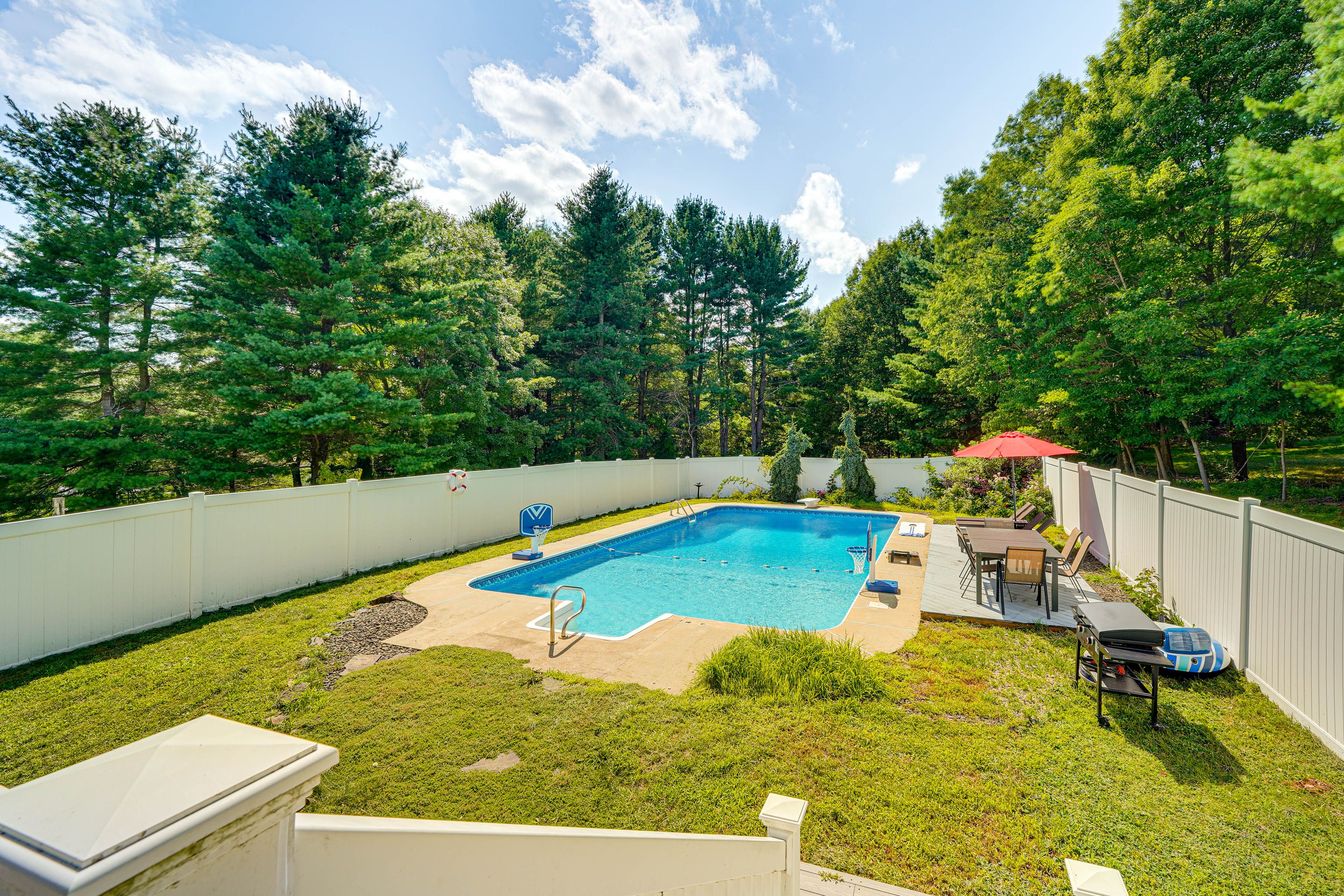 Fenced Yard | Private Pool
