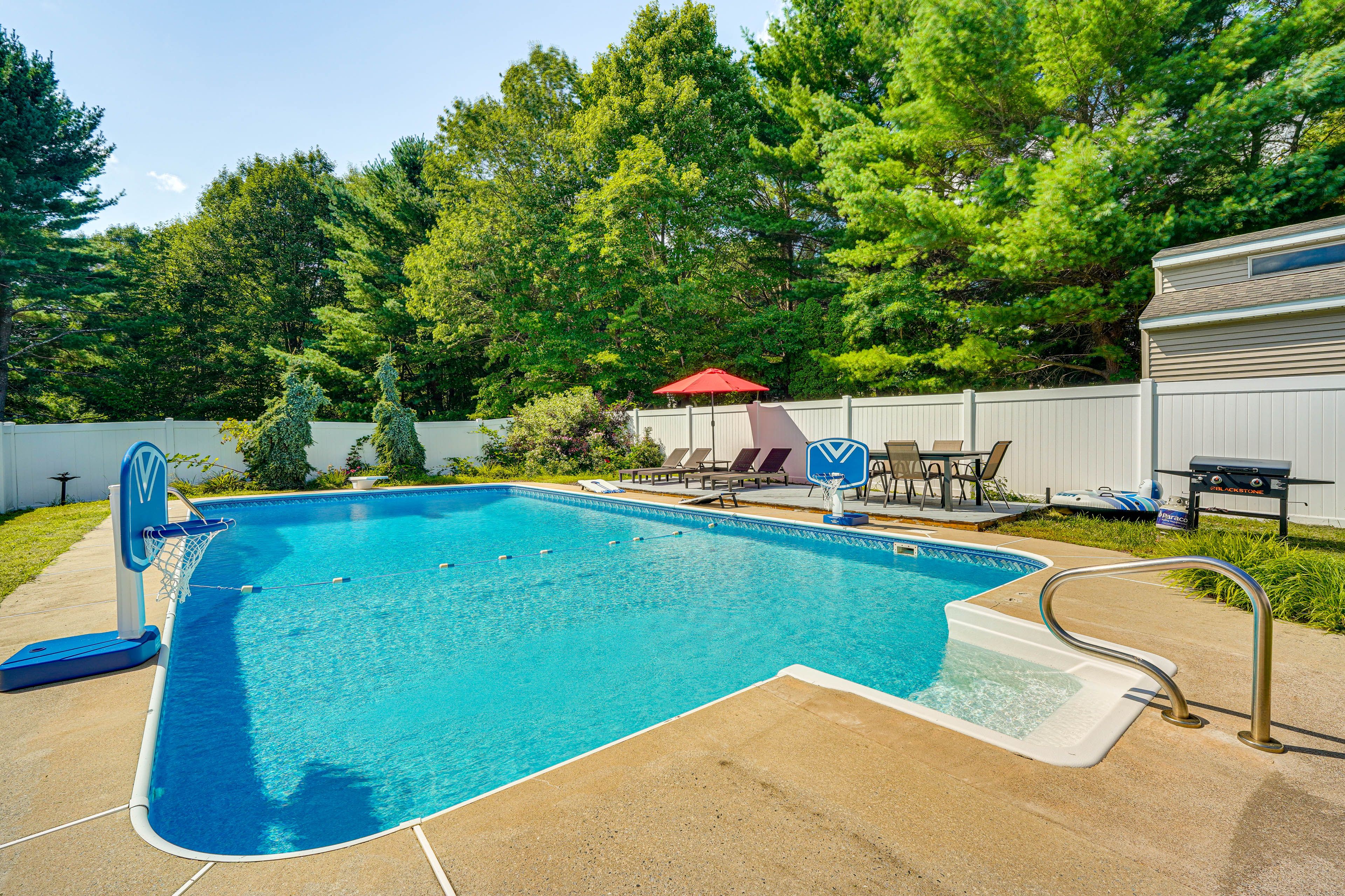 Kunkletown Vacation Rental | 3BR | 2.5BA | Stairs Required | 1,720 Sq Ft