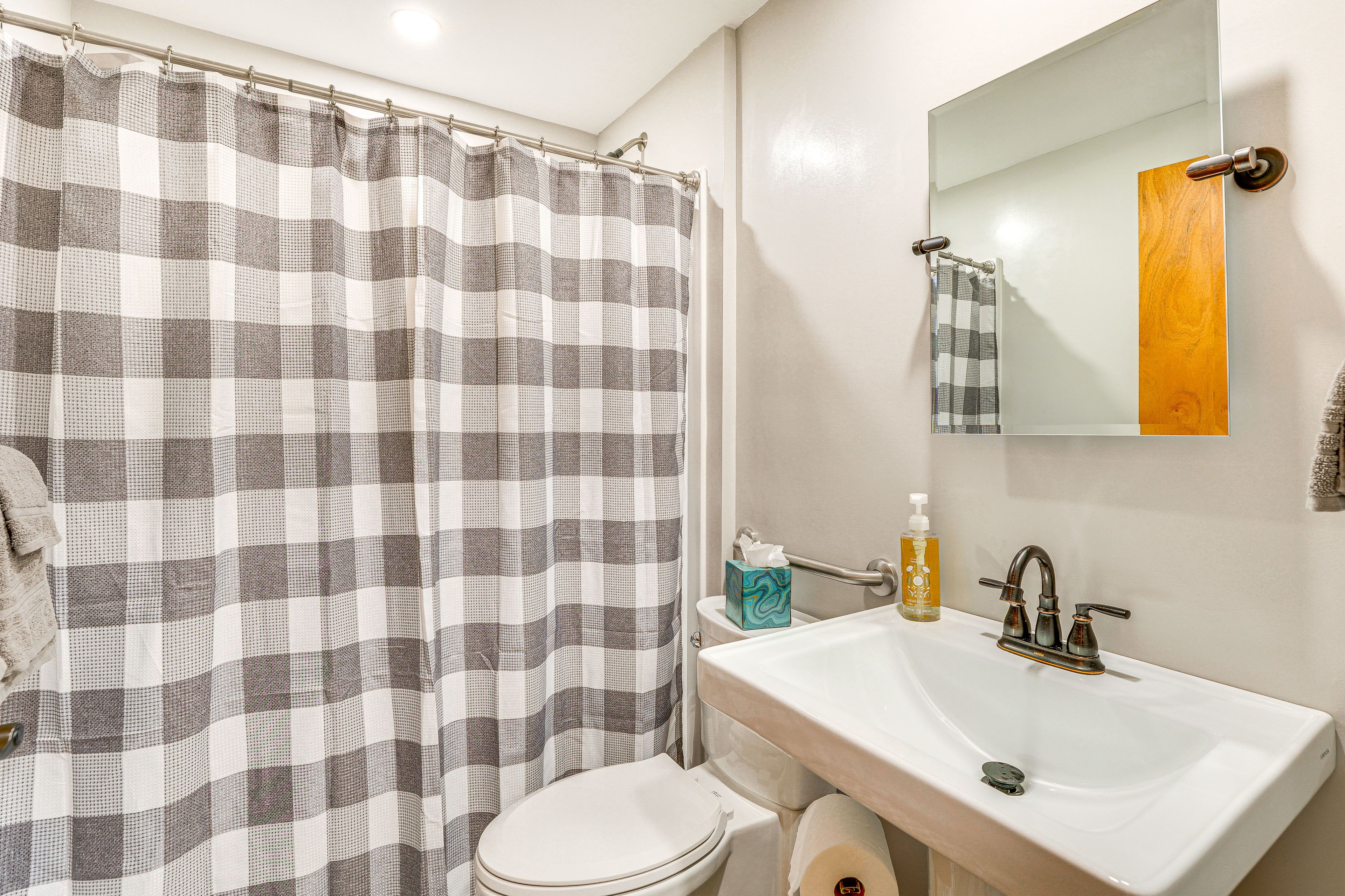 Bathroom | Complimentary Toiletries | Towels Provided | Main Level