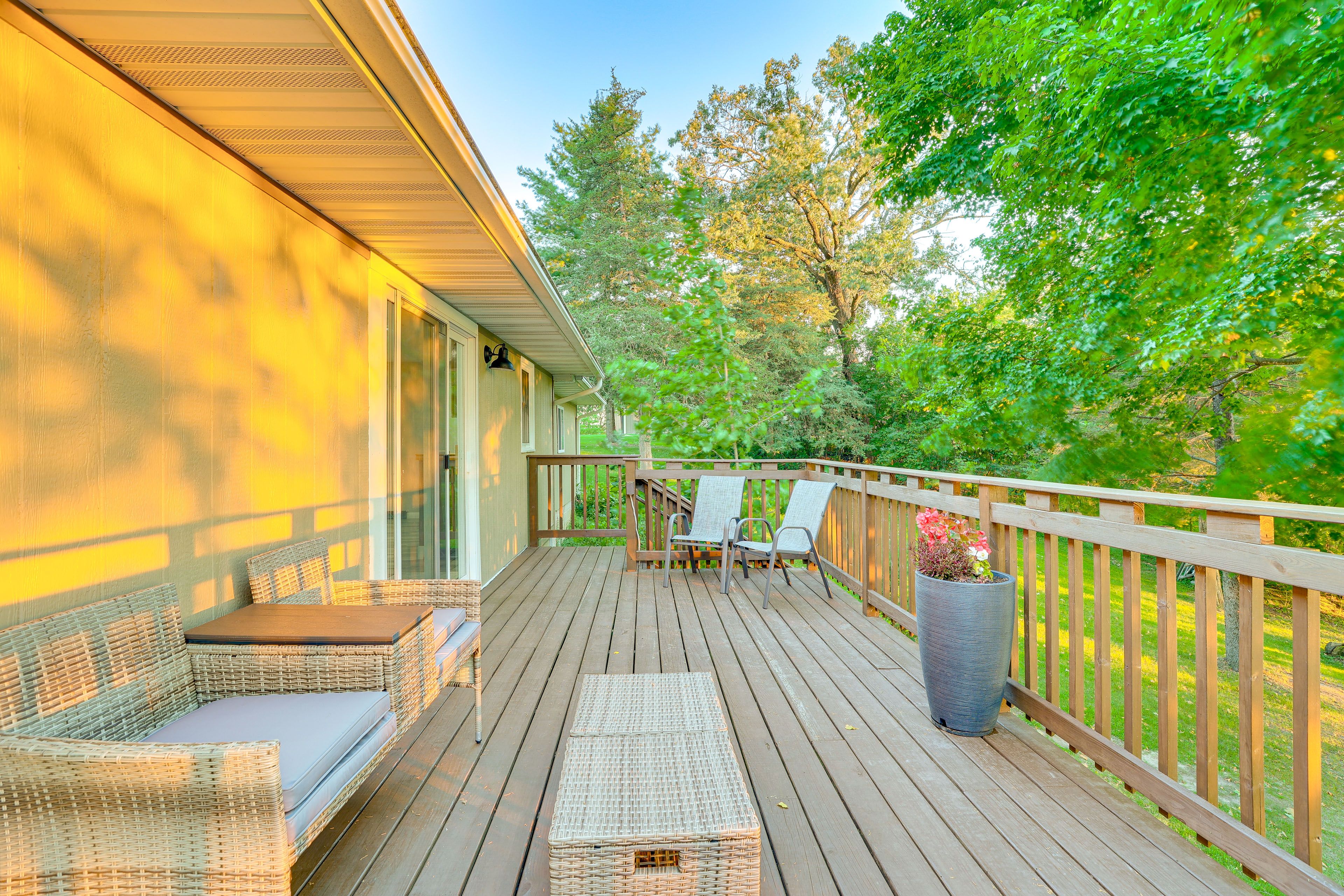 Furnished Deck | Lake Views