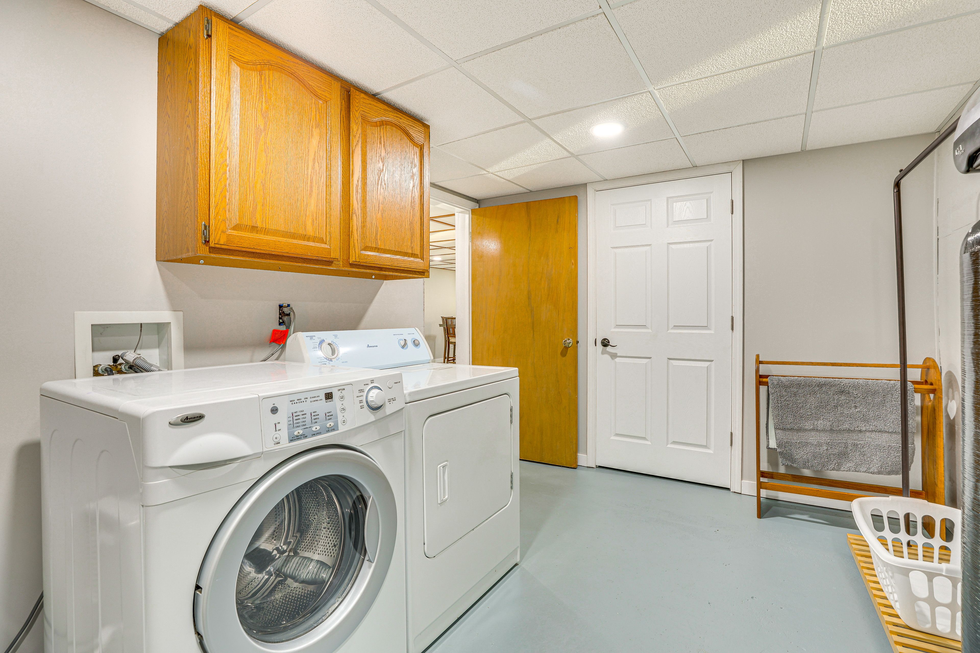 Laundry Room | Lower Level