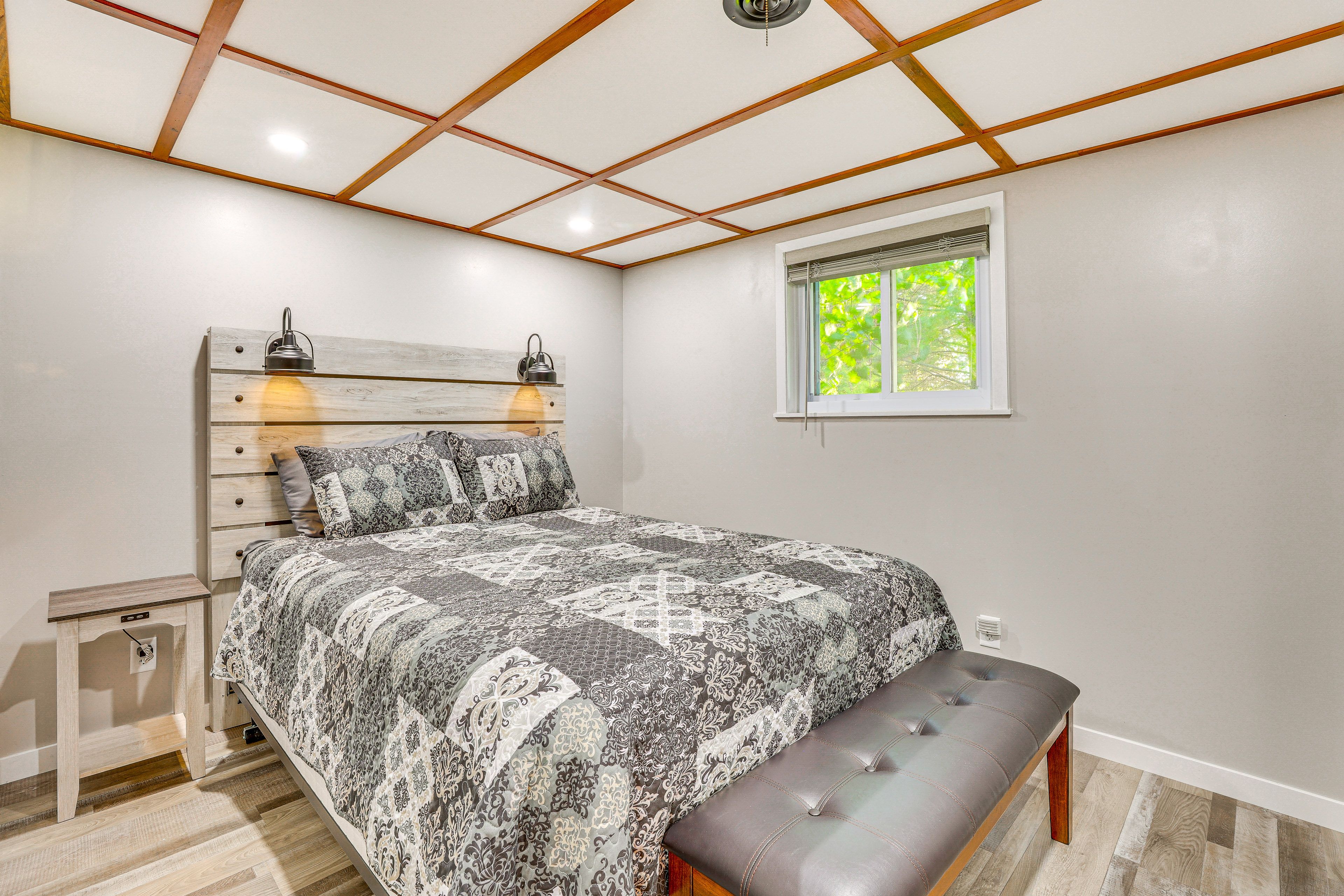 Bedroom 3 | Queen Bed | Lower Level