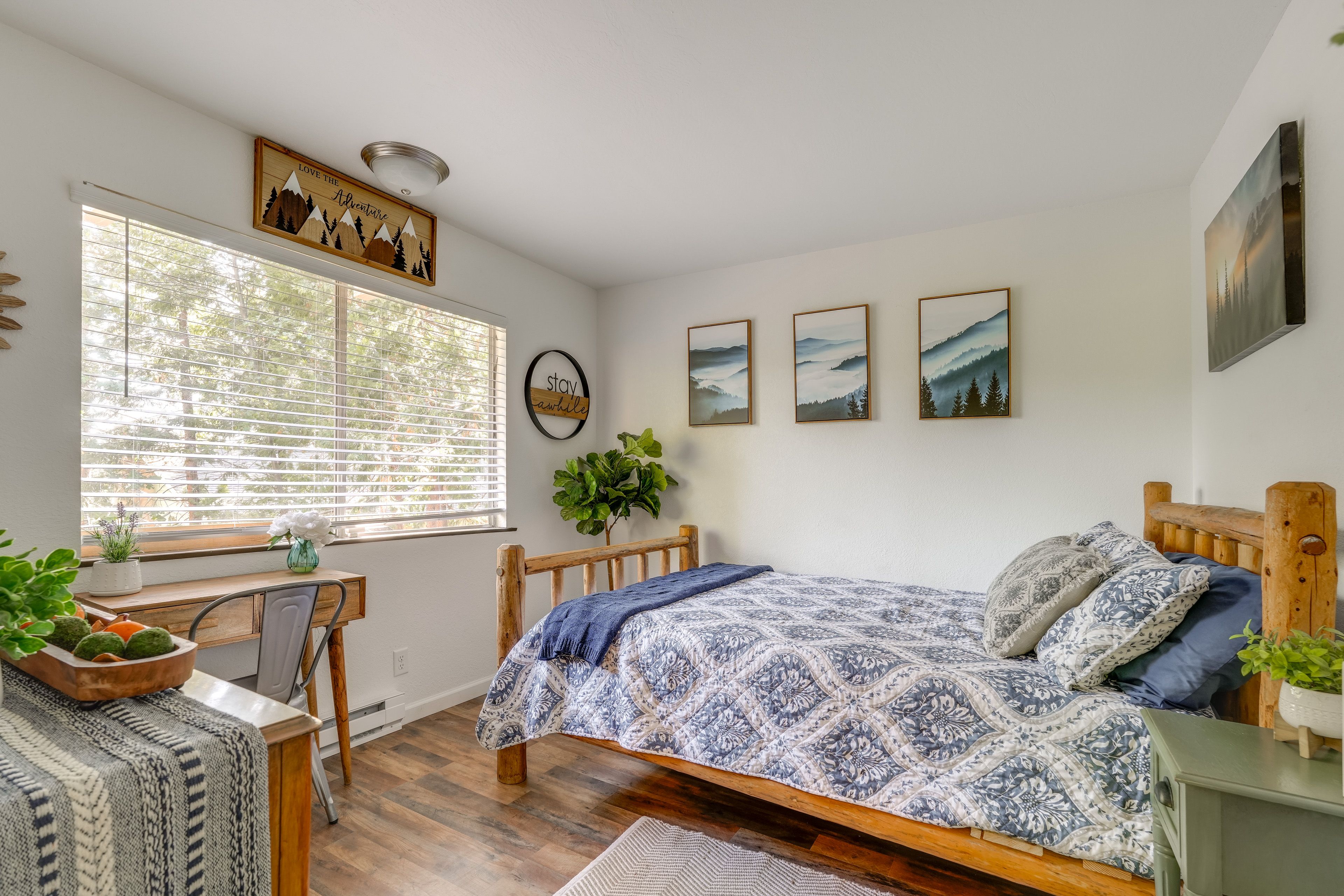 Bedroom 1 | Queen Bed | 2nd Floor