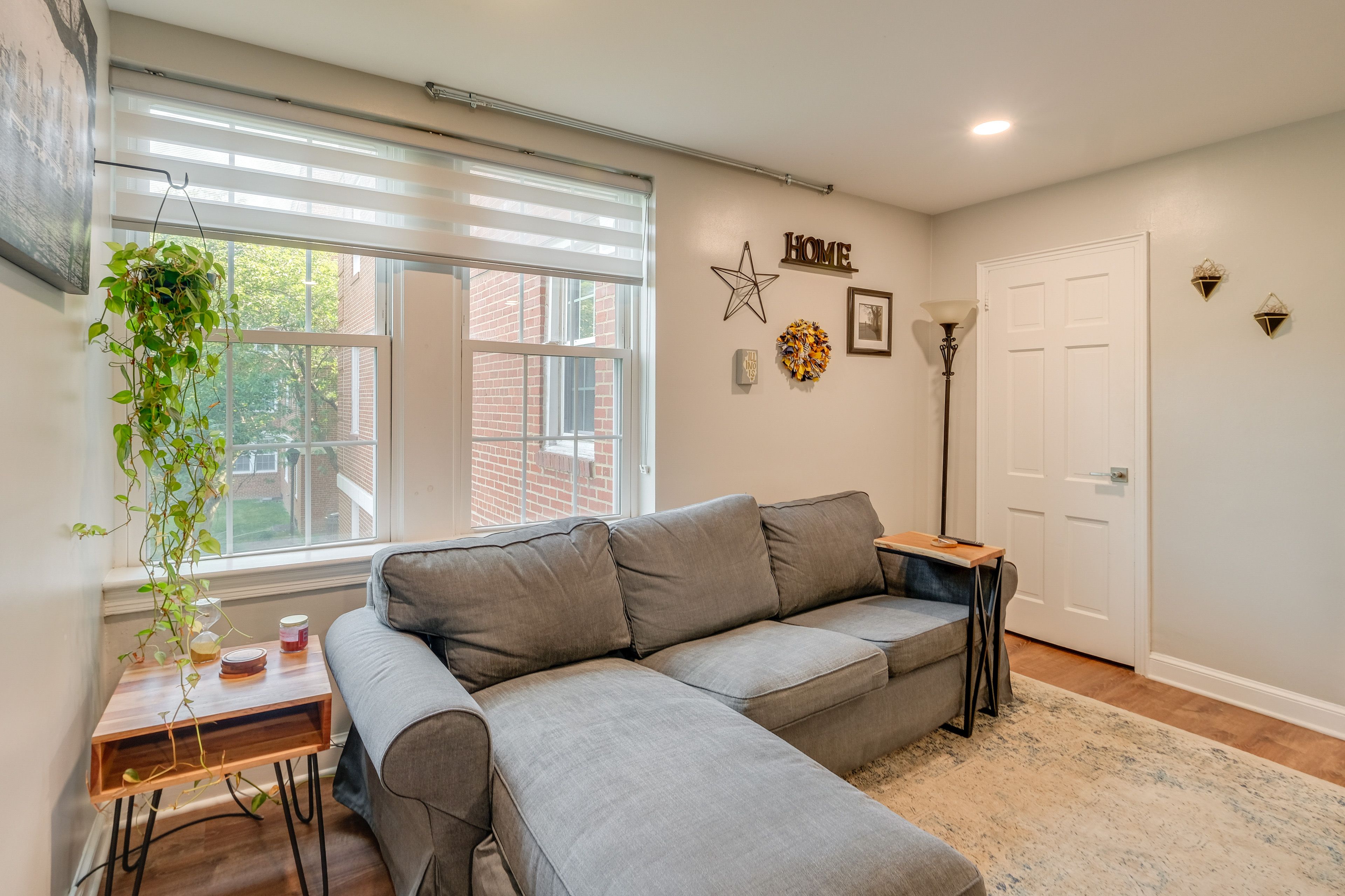 Arlington Vacation Rental | 1BR | 1BA | 5 Steps to Enter | 662 Sq Ft