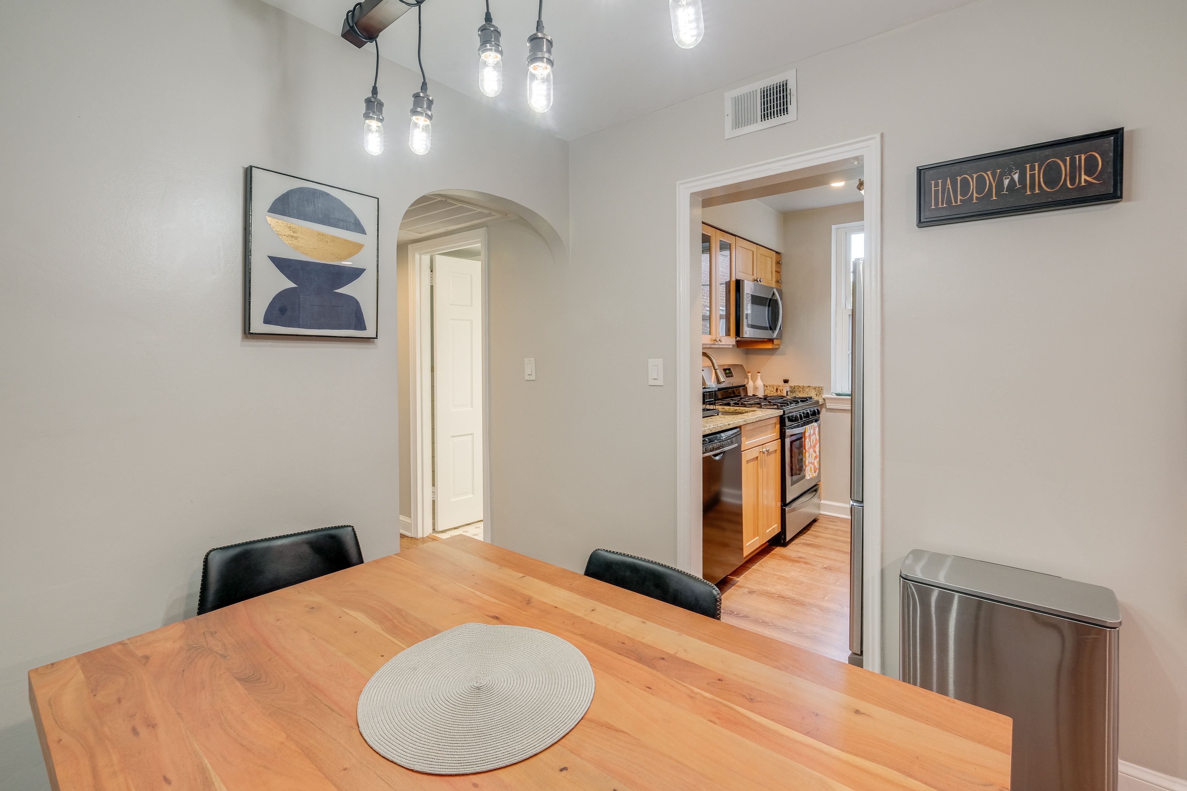 Dining Area | Dishware/Flatware