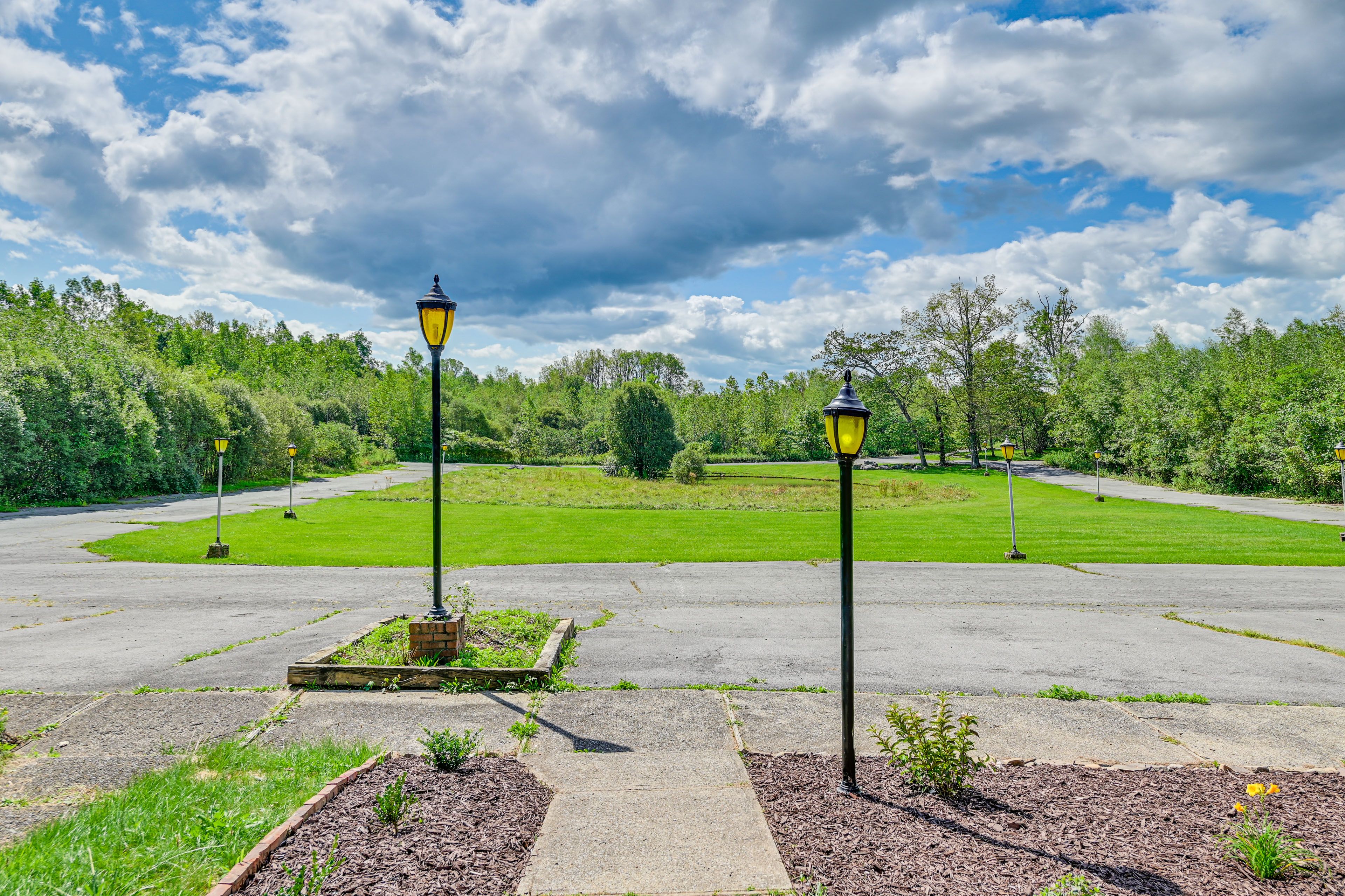 Parking | Reserved Spaces (3 Vehicles)