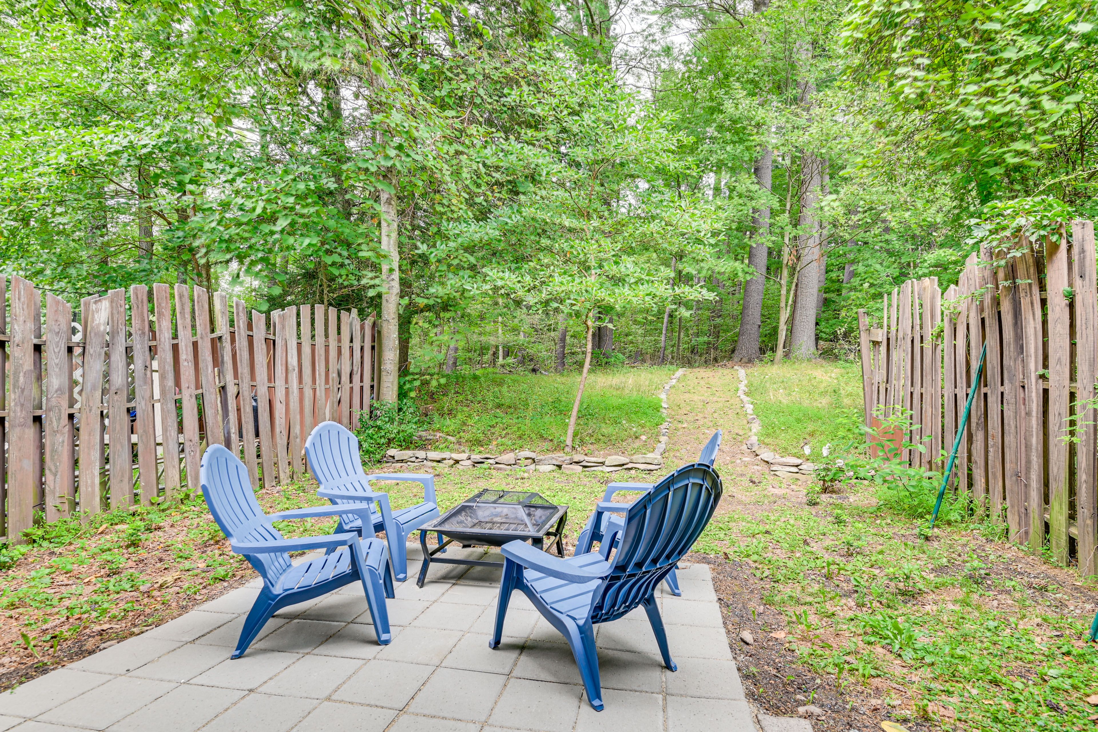 Backyard | Private Fire Pit | Trail Access