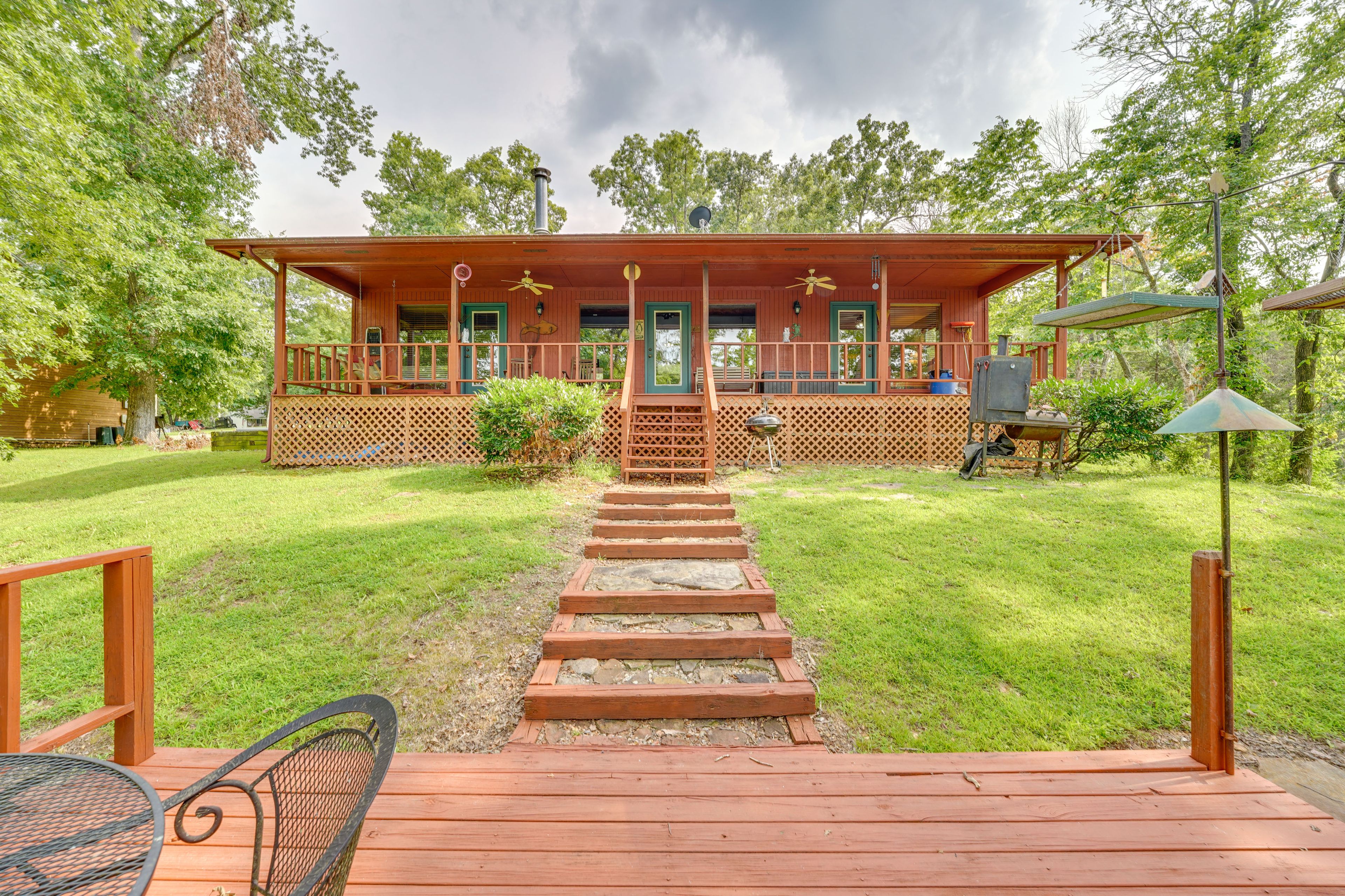 Back Exterior | Charcoal Grill | Outdoor Dining Area