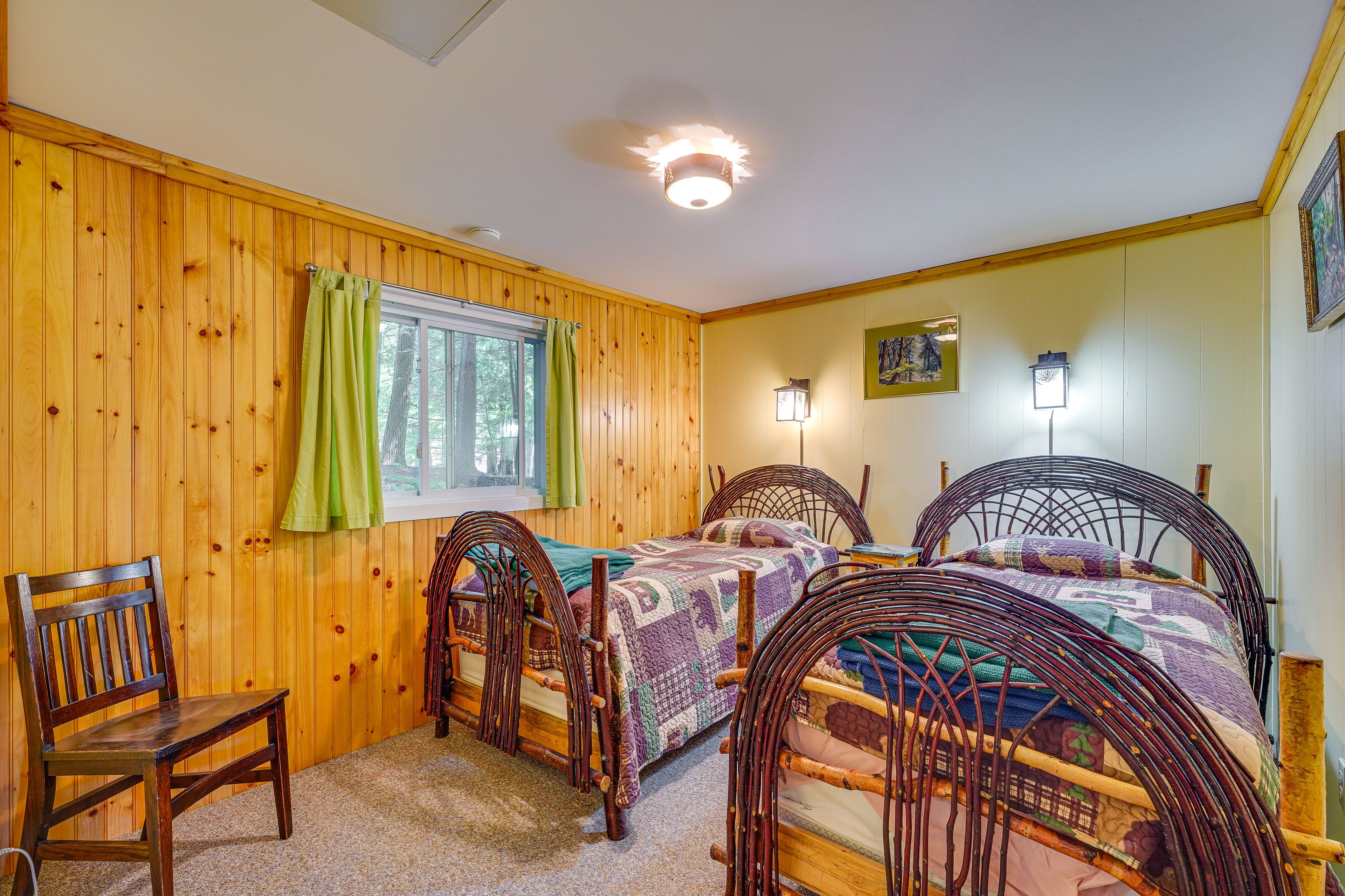 Bedroom 3 | 2 Twin Beds