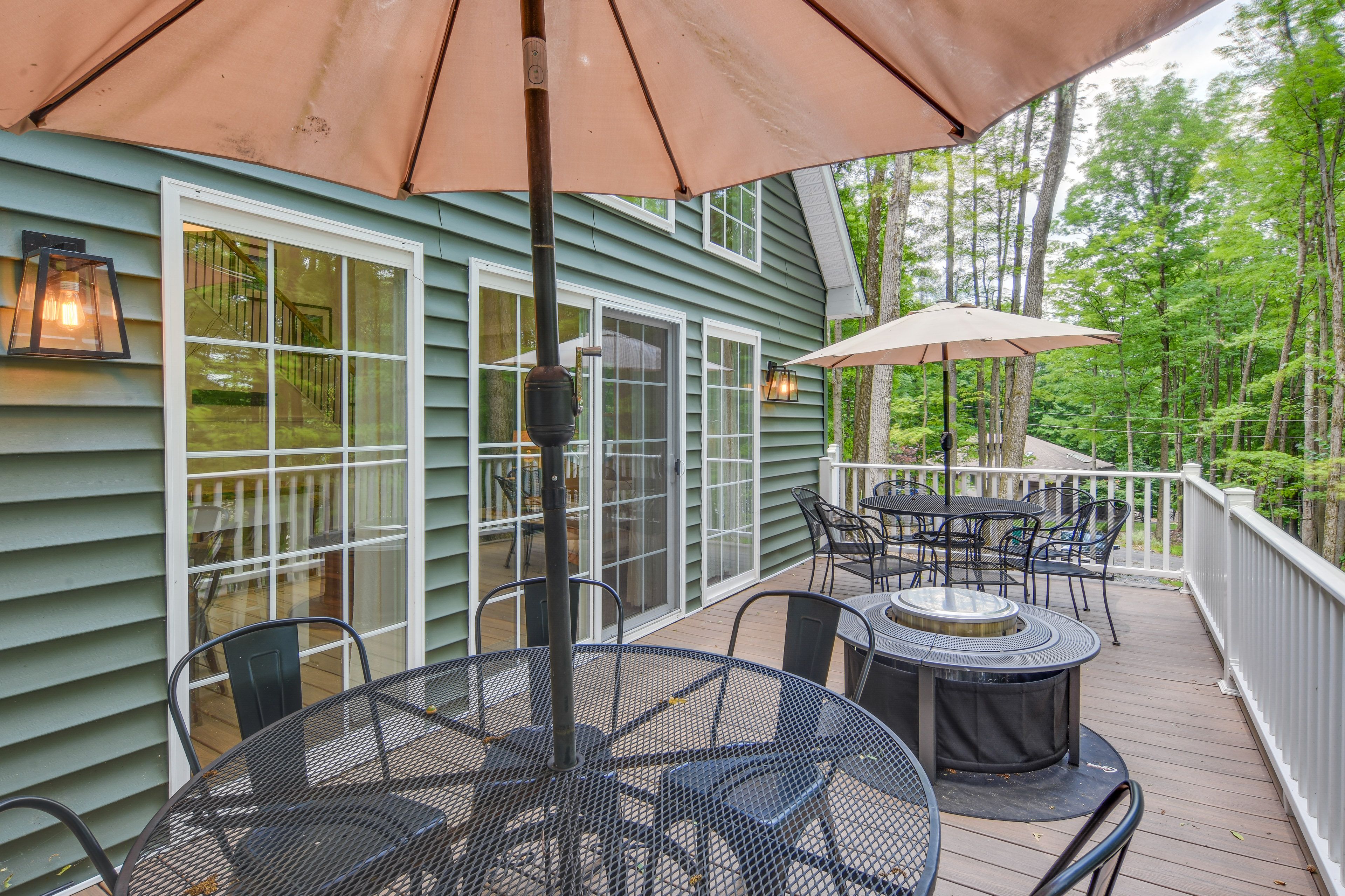 DuBois Vacation Rental | 3BR | 2BA | 1,500 Sq Ft | Stairs Required to Enter