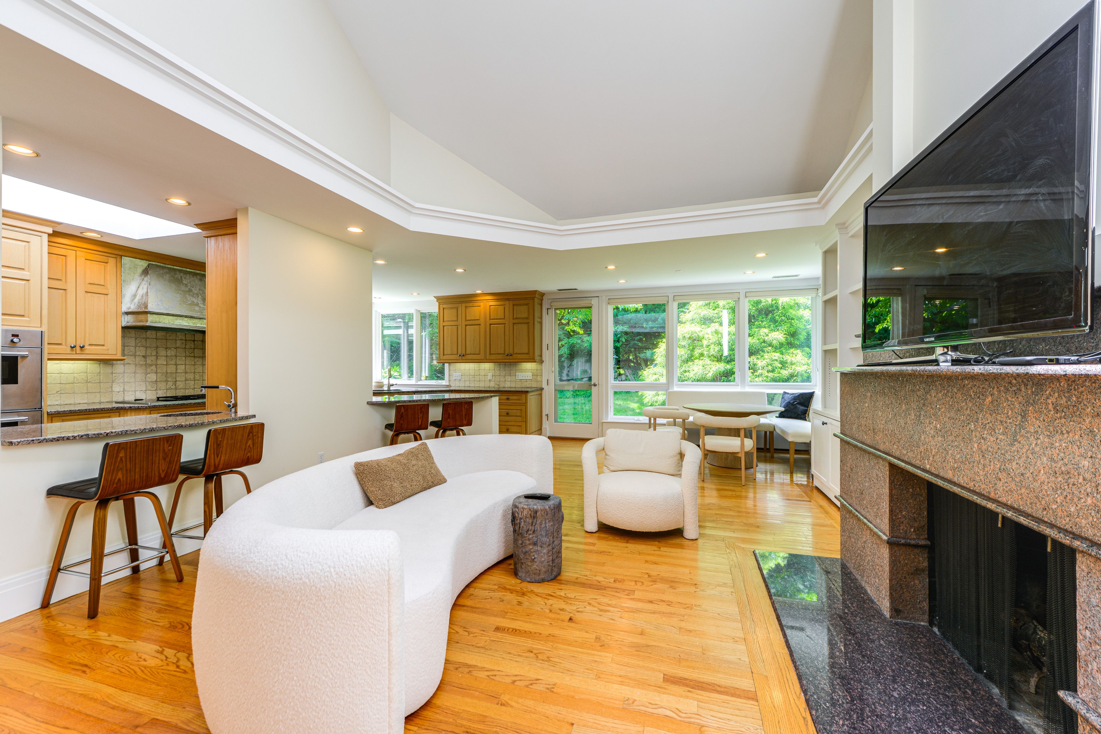 Weston Vacation Rental | 3BR | 2BA | 2,500 Sq Ft | 3 Steps to Enter
