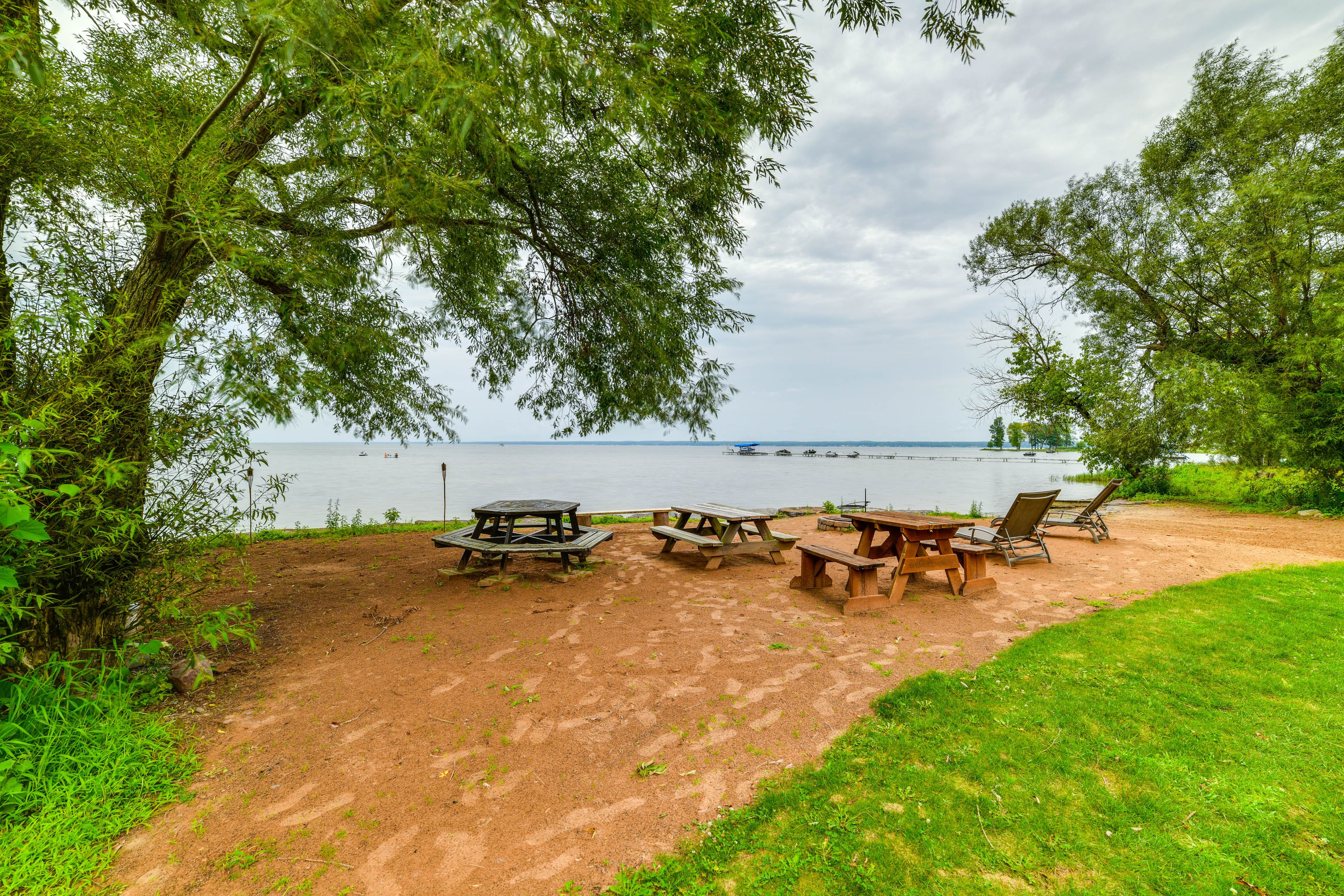 Private Beach | Picnic Area | Lounge Chairs | Fire Pit