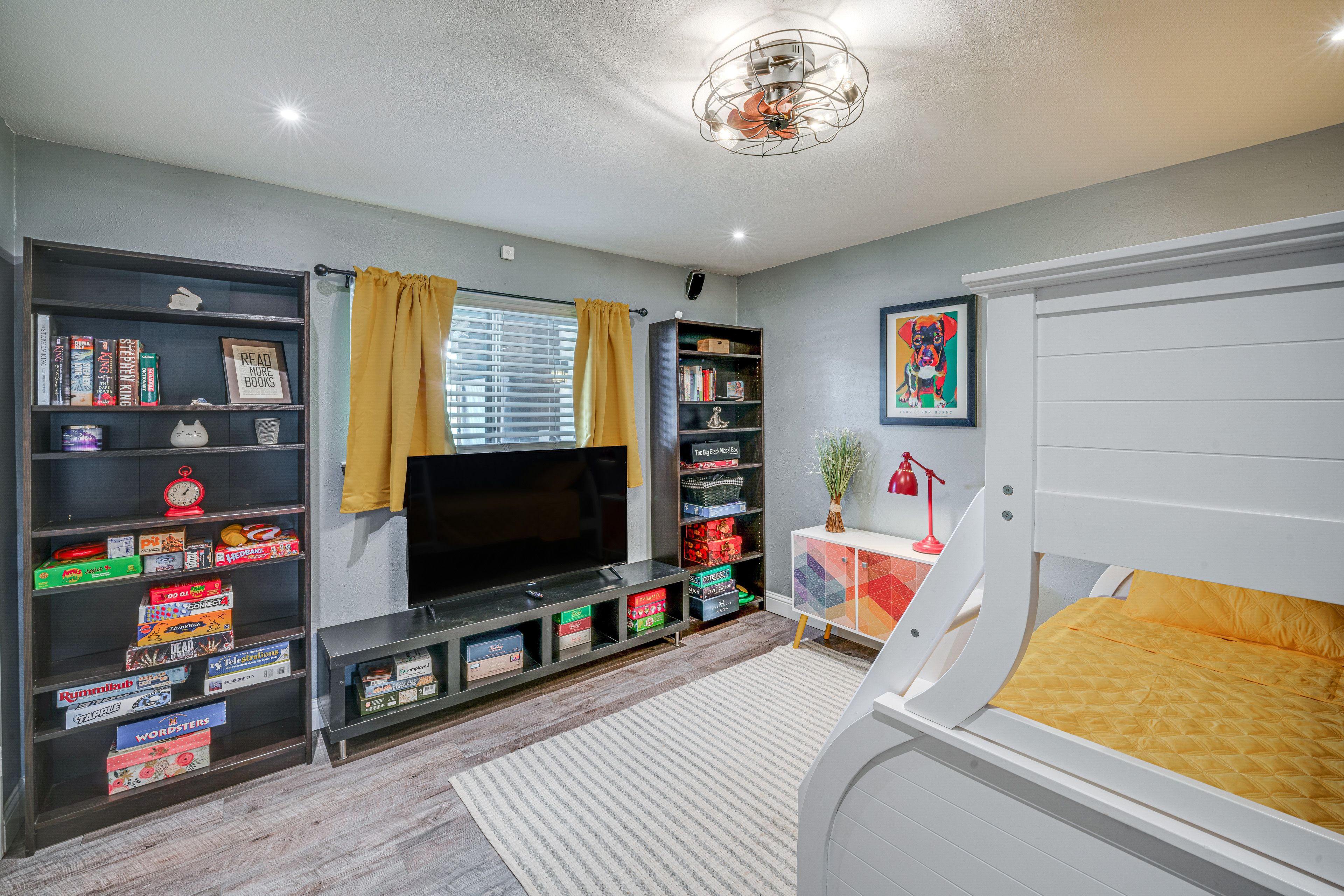 Bedroom 4 | Twin/Full Bunk Bed | Smart TV | Board Games