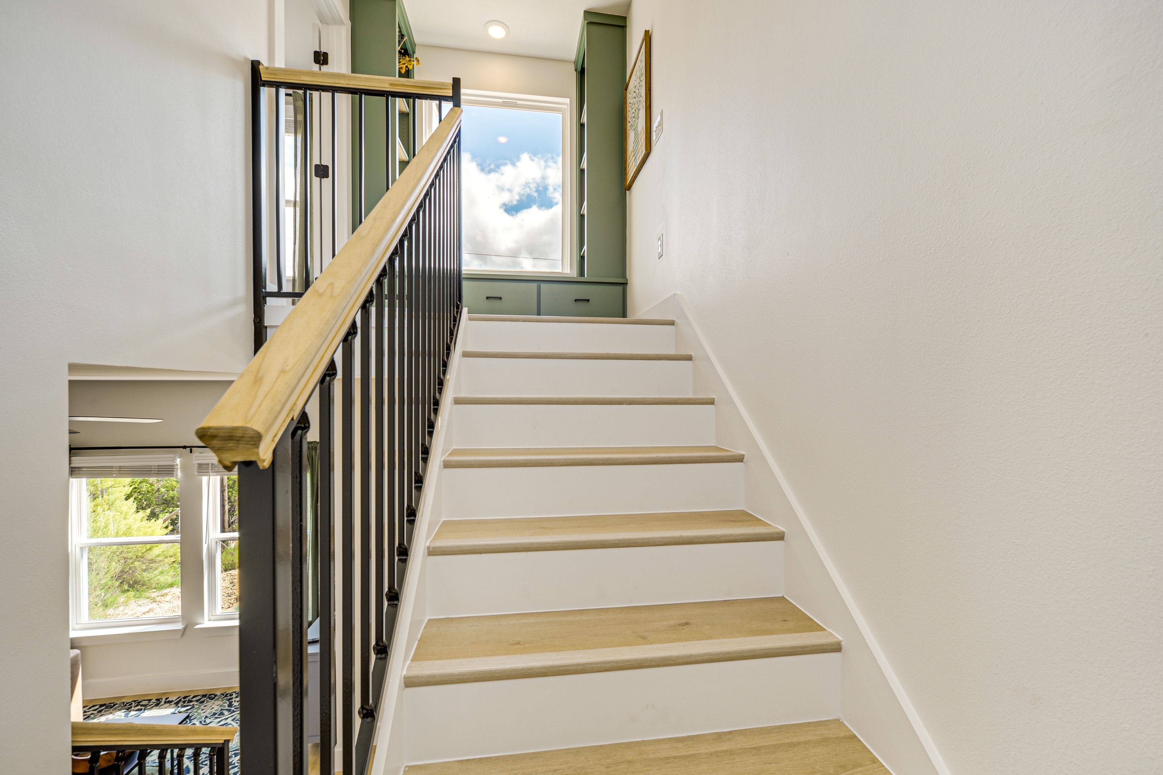 Stairs to 2nd Floor