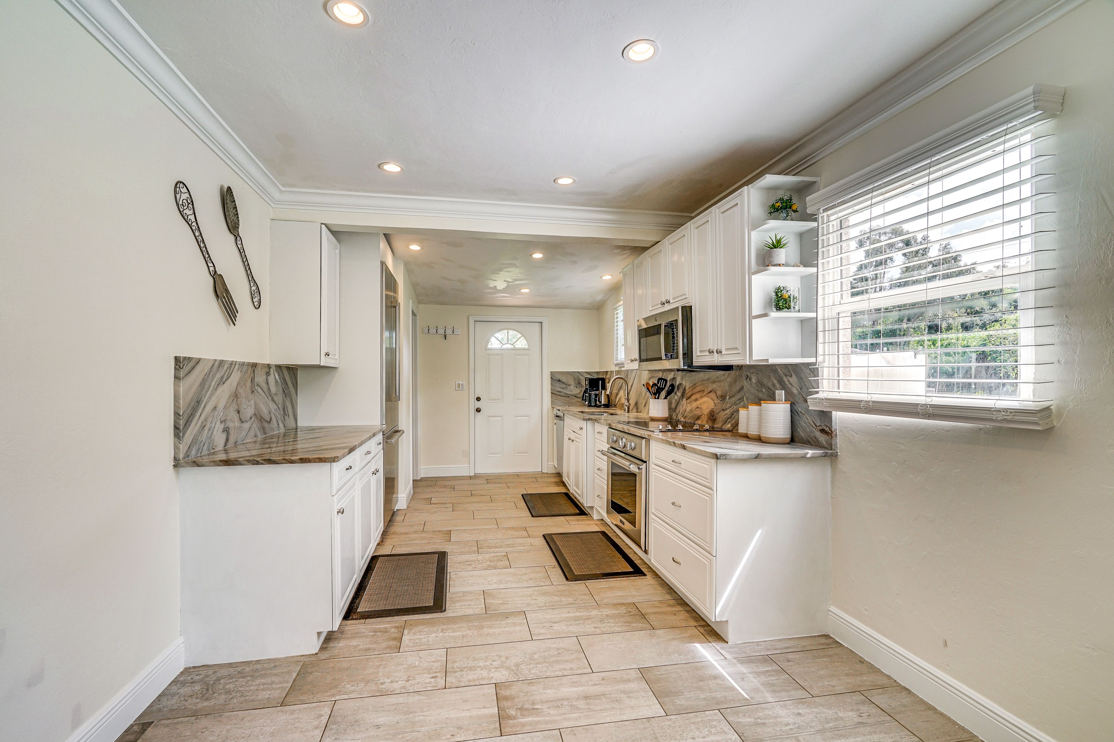 Kitchen | Drip Coffee Maker | Dishwasher | Cooking Basics