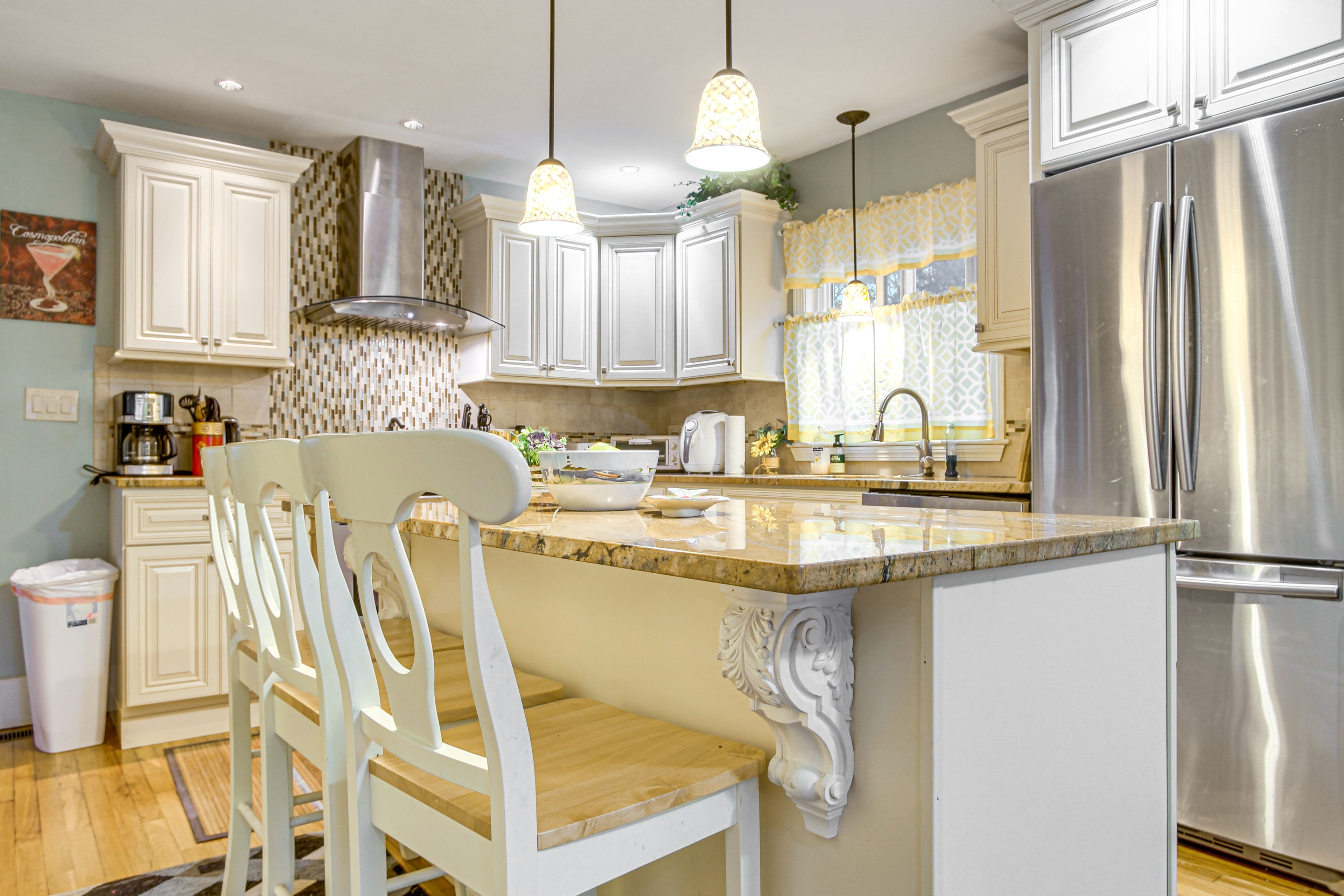 Kitchen | 1st Floor | Air Fryer | Blender