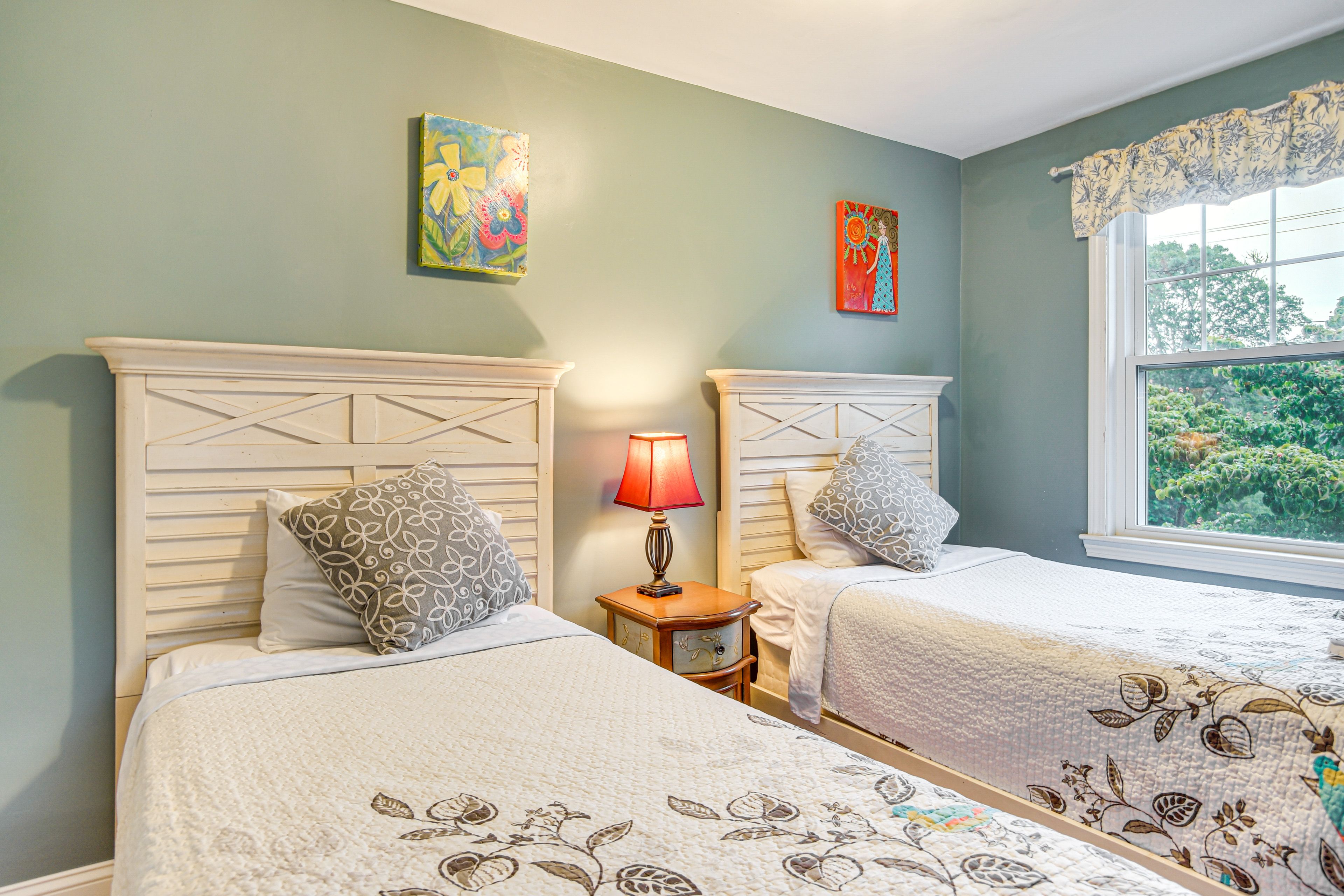Bedroom 3 | 2nd Floor | 2 Twin Beds
