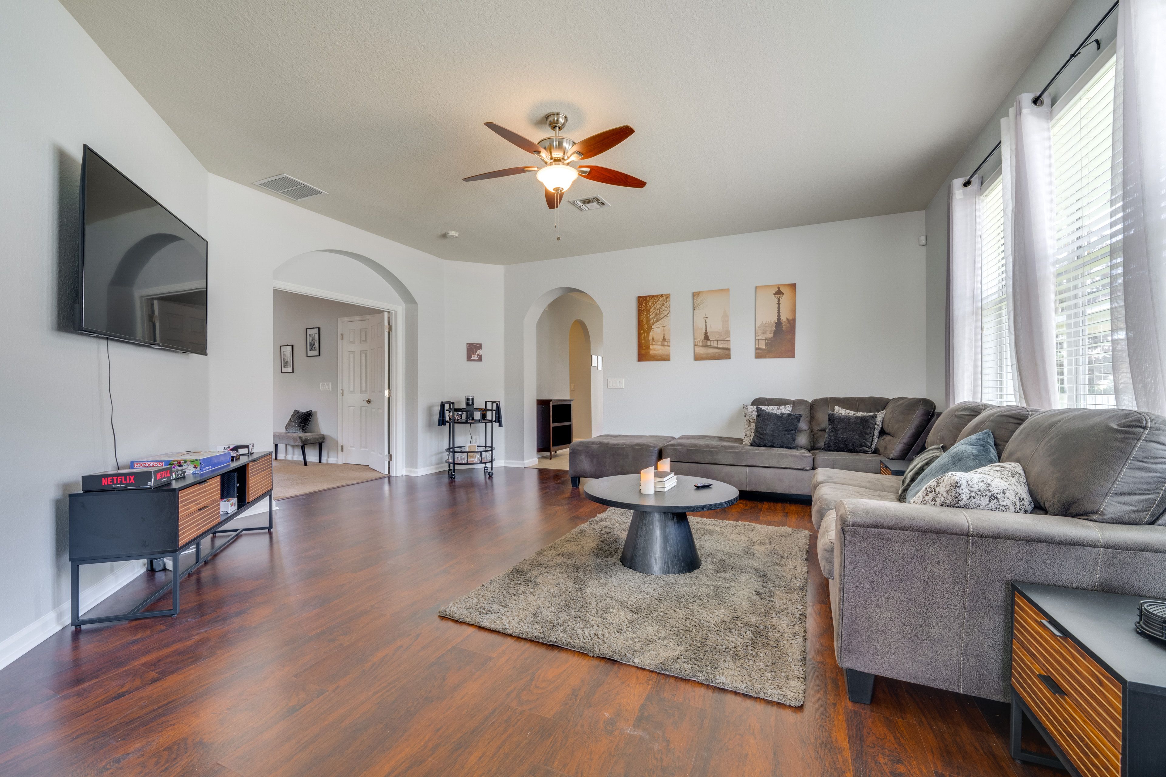 Living Room | Single-Story Home | Smart TV w/ Cable | Board Games